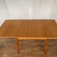 Table carrée pliante papillon en chêne