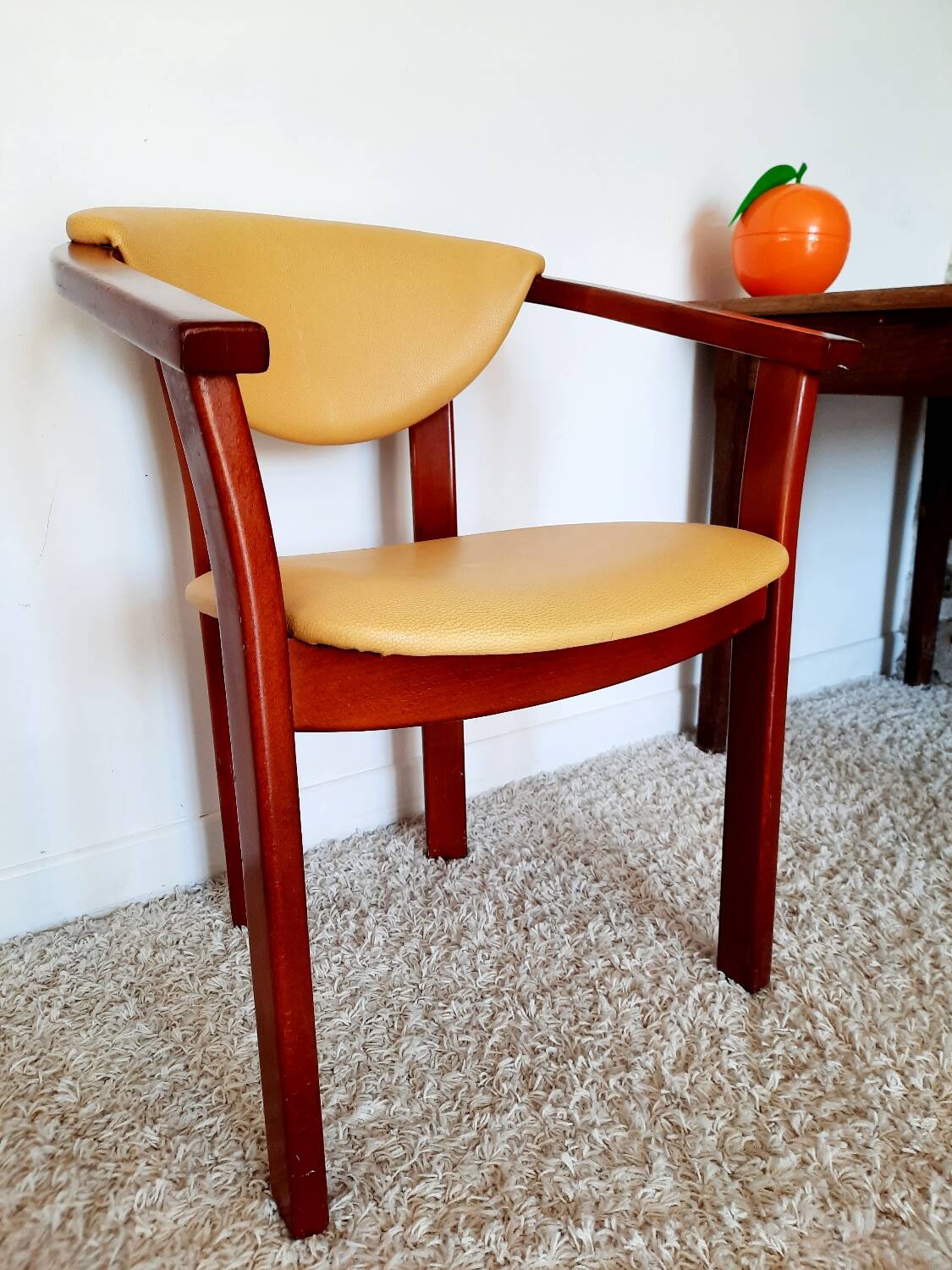 Bridge Jupiter armchair