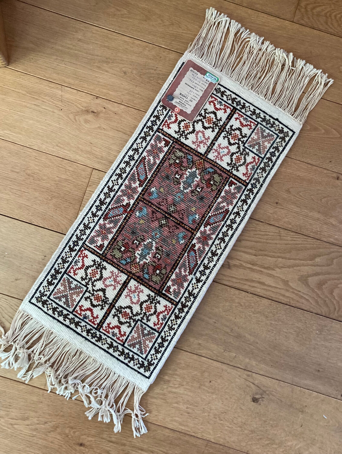 Handmade Tunisian carpet in upper wool twentieth century