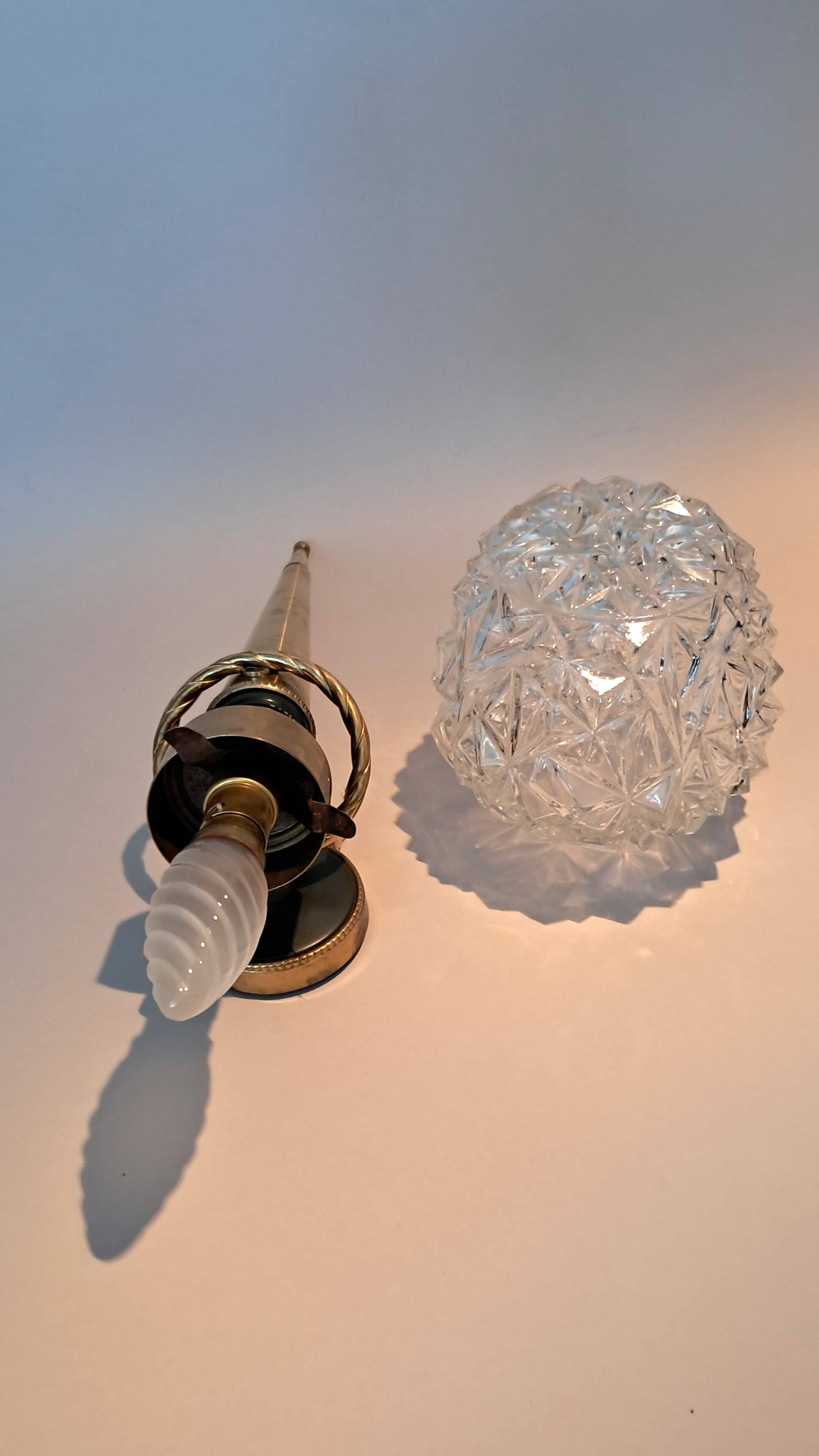 1960s gilded brass wall light.