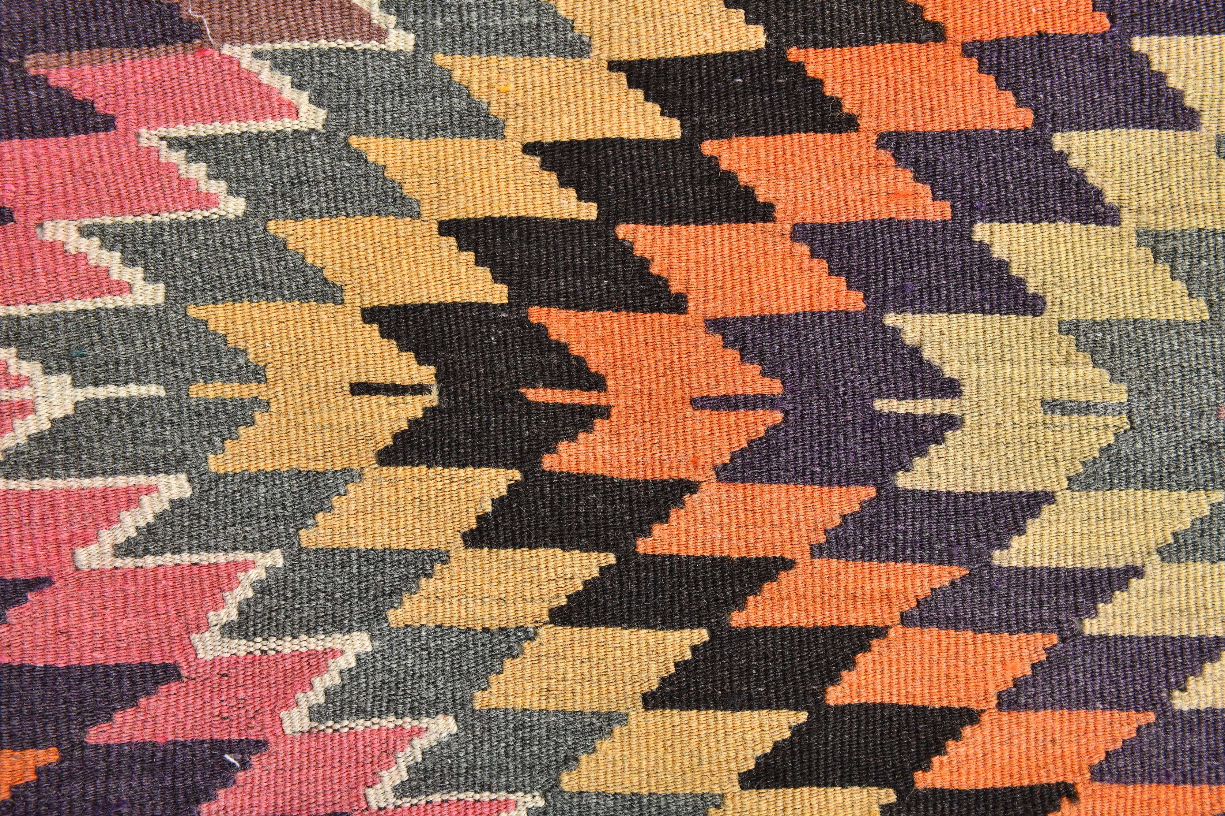 Multicolor Geometric Vintage Kilim Rug, 166x247Cm