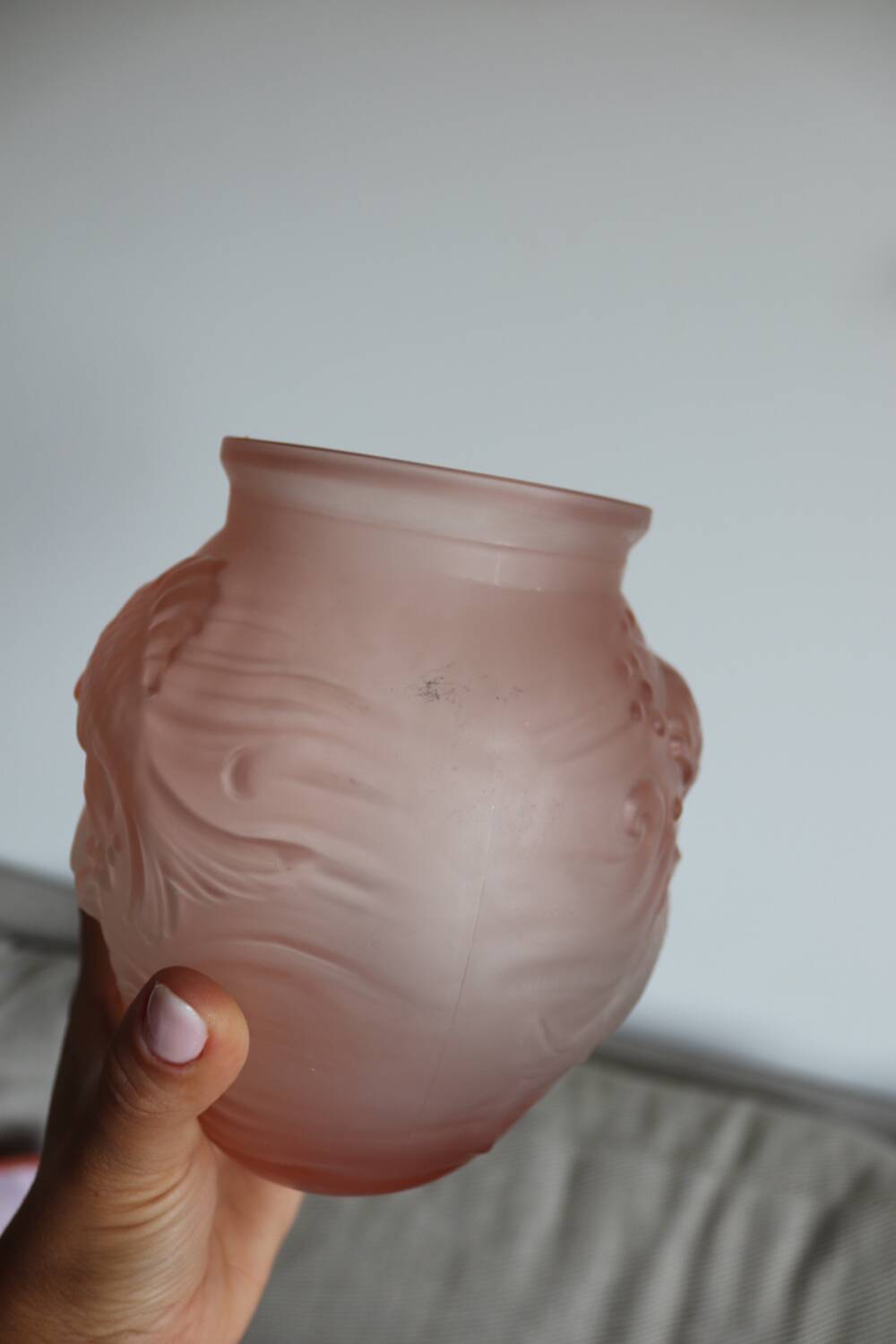 Art Deco vase by Souchon Neuvesel with a fish design.