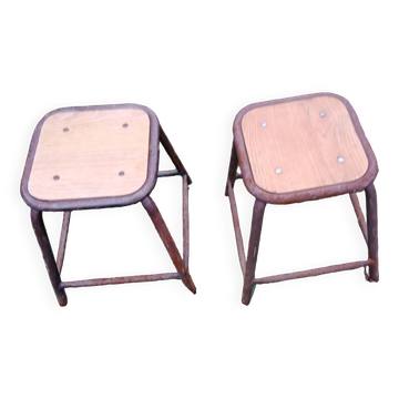 2 tabourets