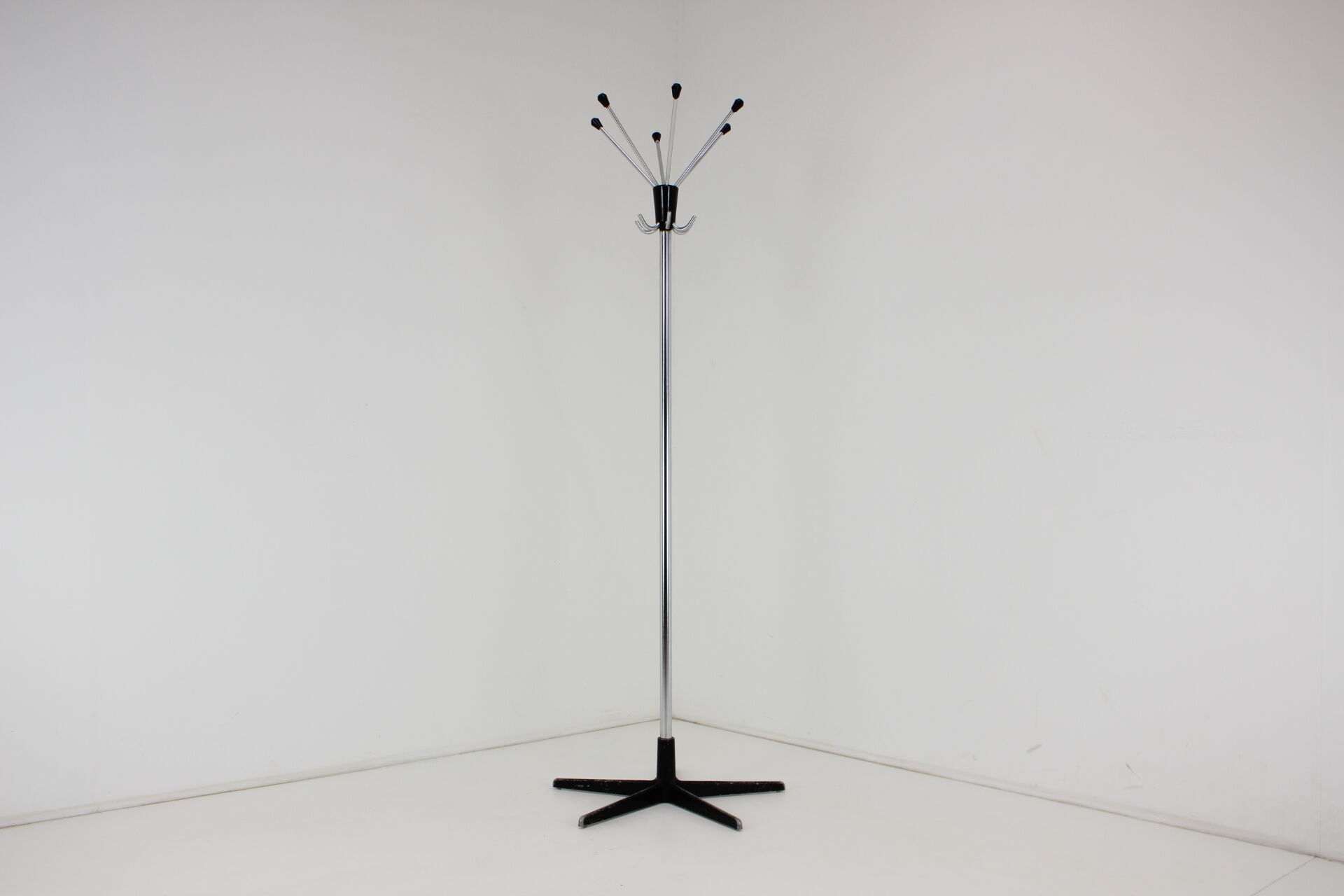 Revolving Coat Rack 1970s, Czechoslovakia