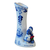Vase en porcelaine Delf bleu et blanc en forme de coeur