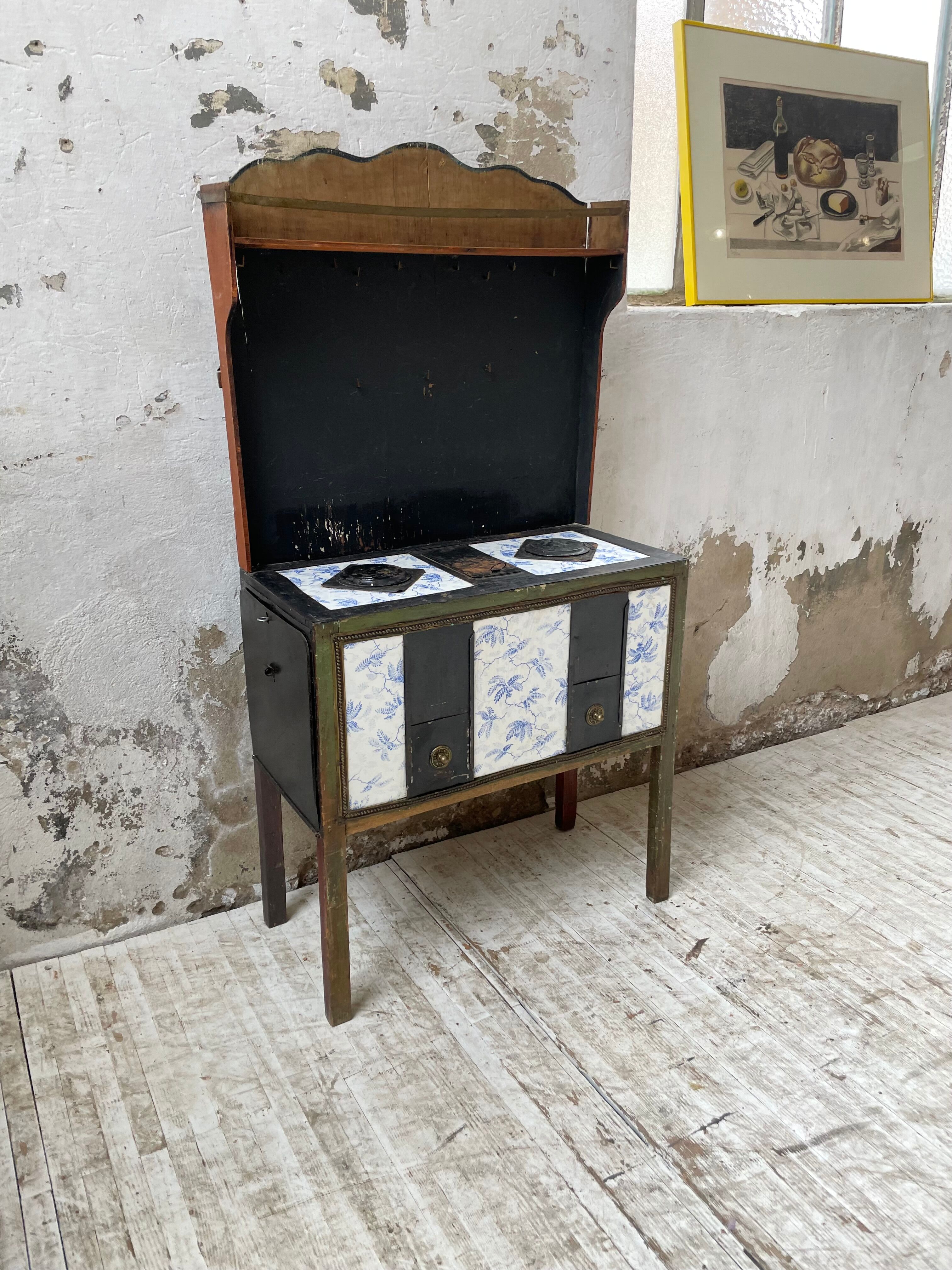 Children's toy stove antique