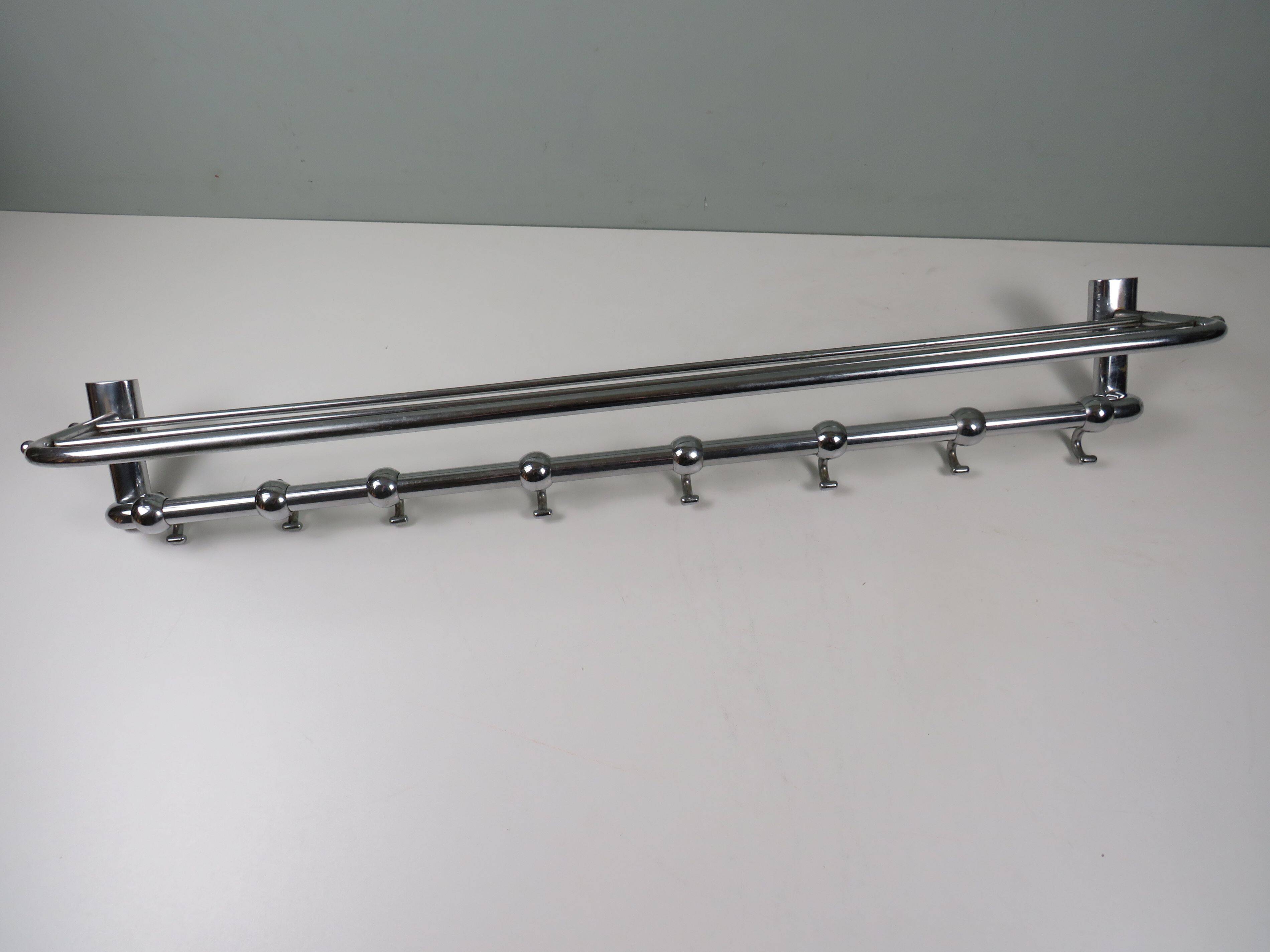 Wall-mounted coat rack Bauhaus / Art Deco in chrome metal, 1920s