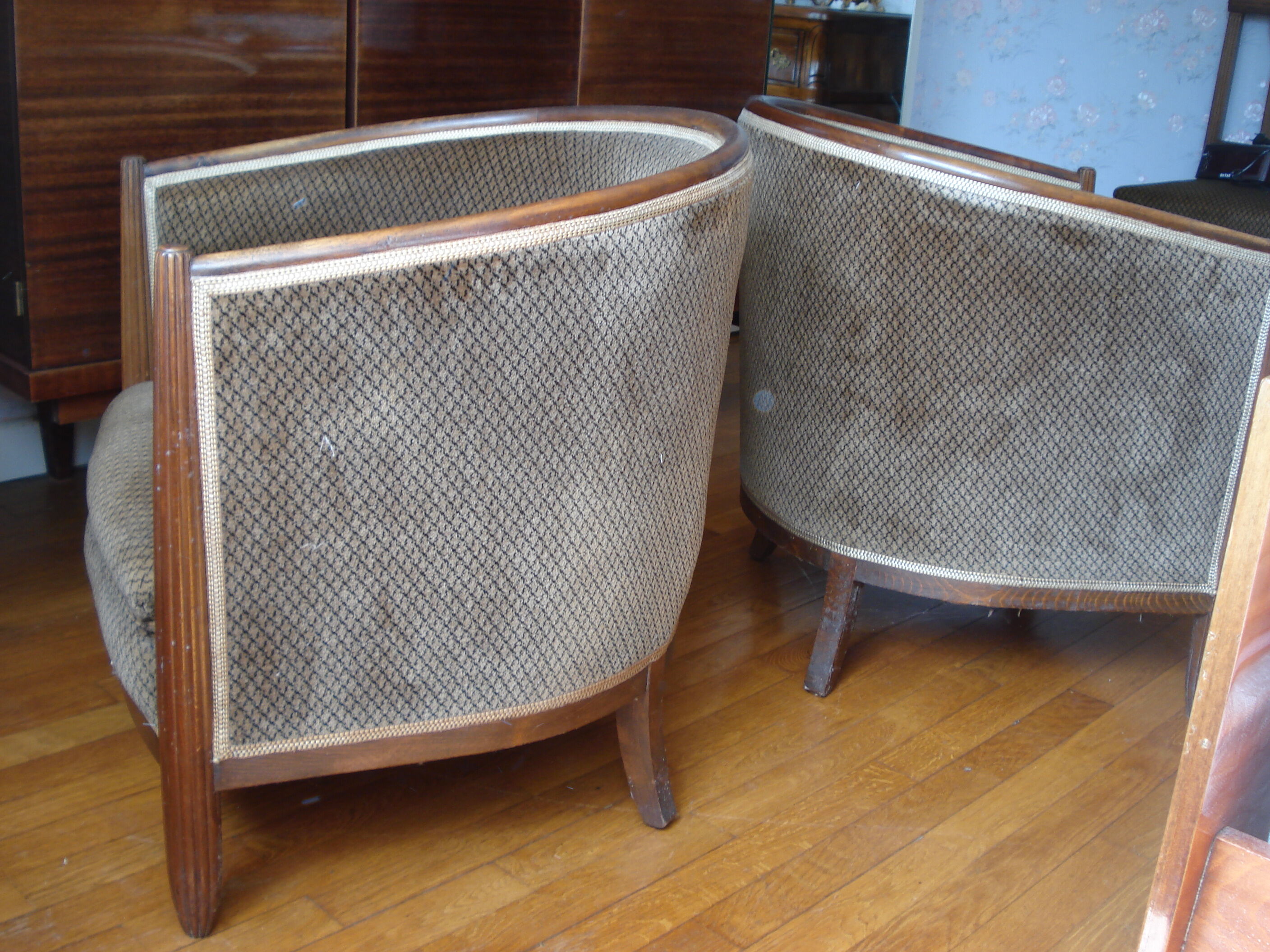 Paire de fauteuils tonneau