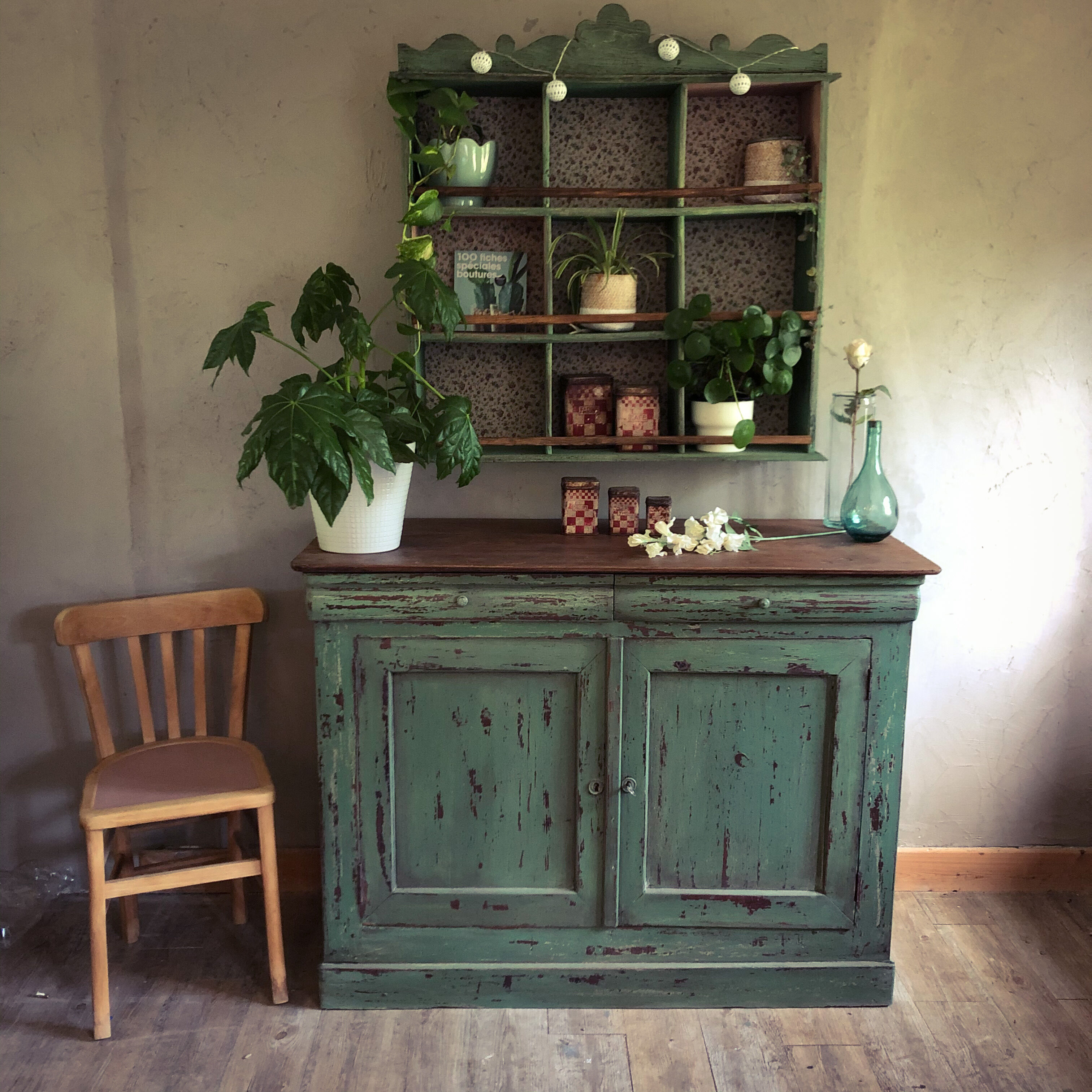 Buffet with workshop-style patinated shelf