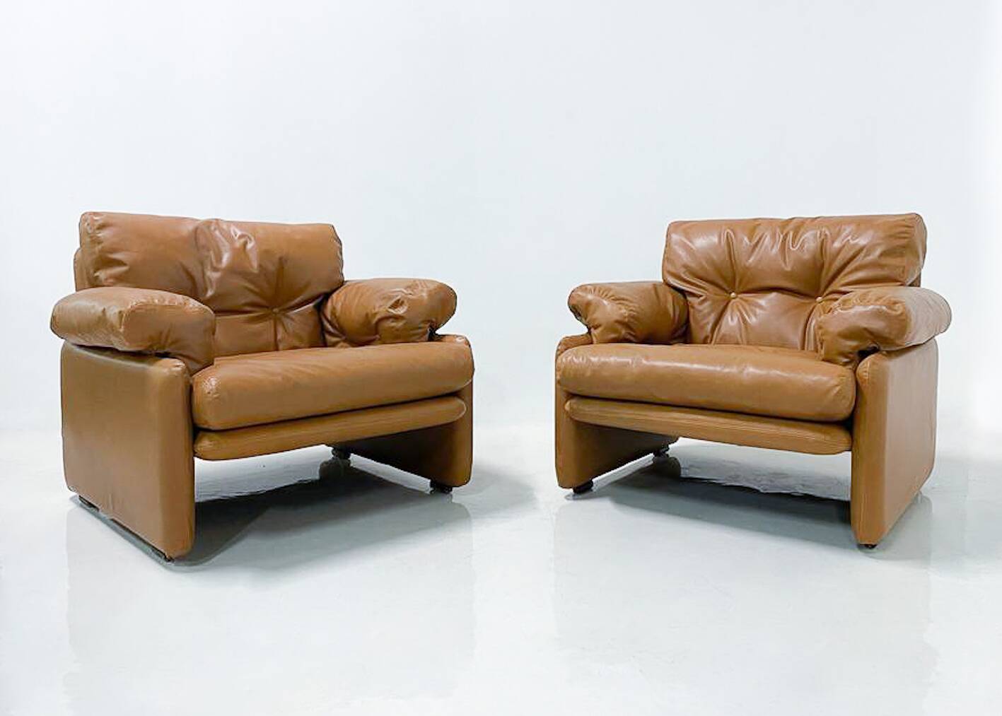 Pair of 'Coronado' armchairs by Afra & Tobia Scarpa for B&B Italia