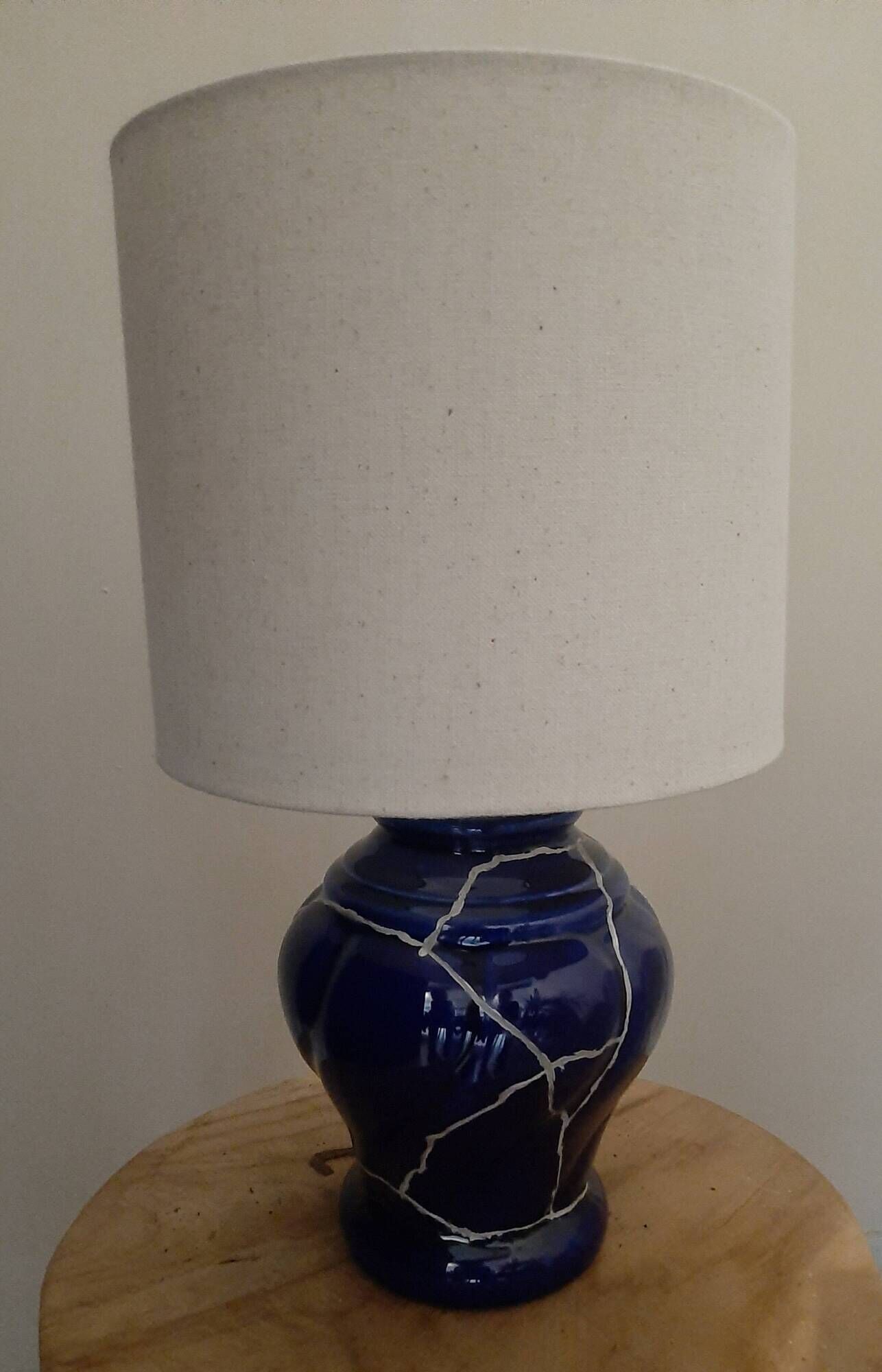 Handcrafted table lamp, ceramic base and Kintsugi with pure silver.