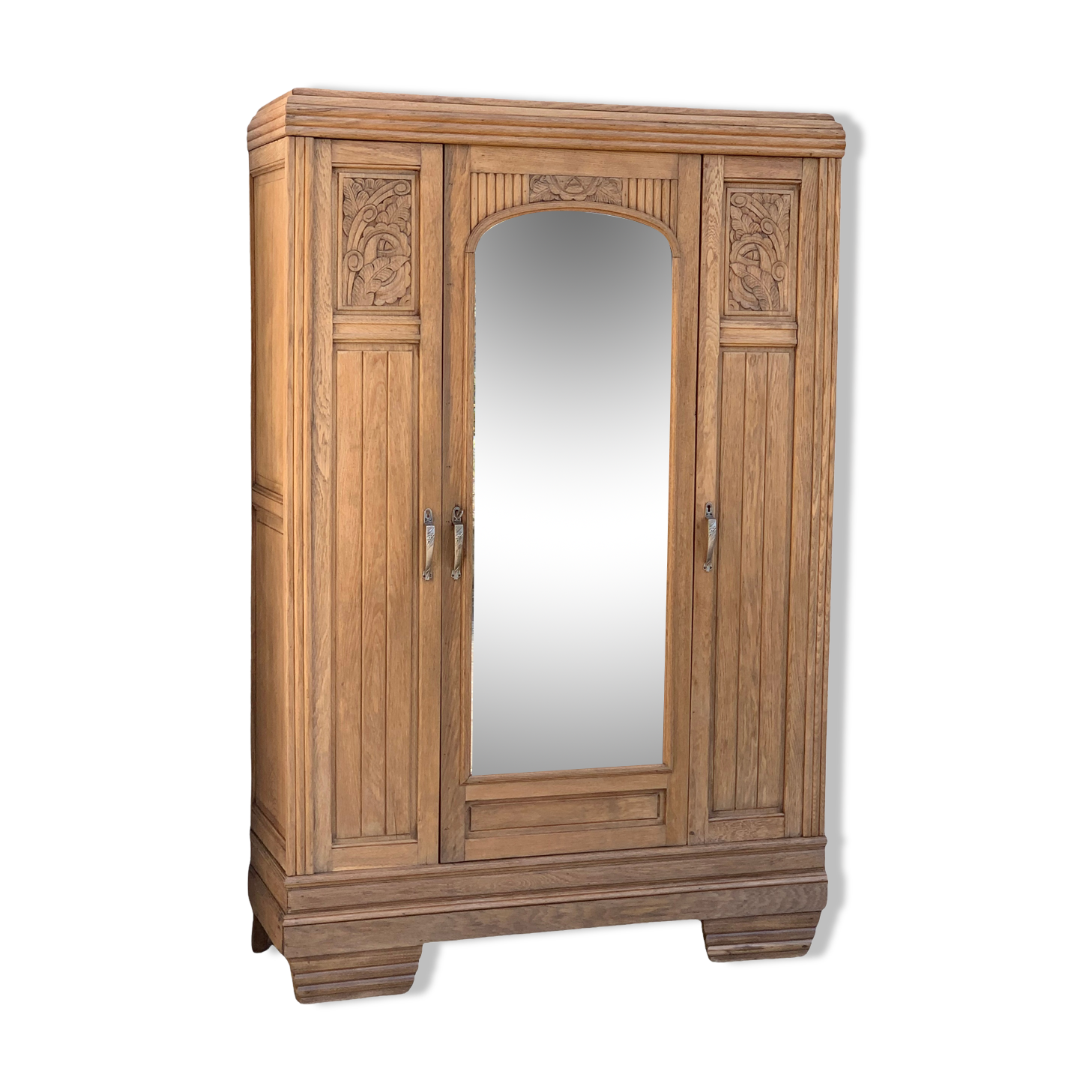 Parisian wardrobe raw wood 1920