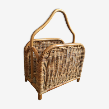 Rattan magazine holder