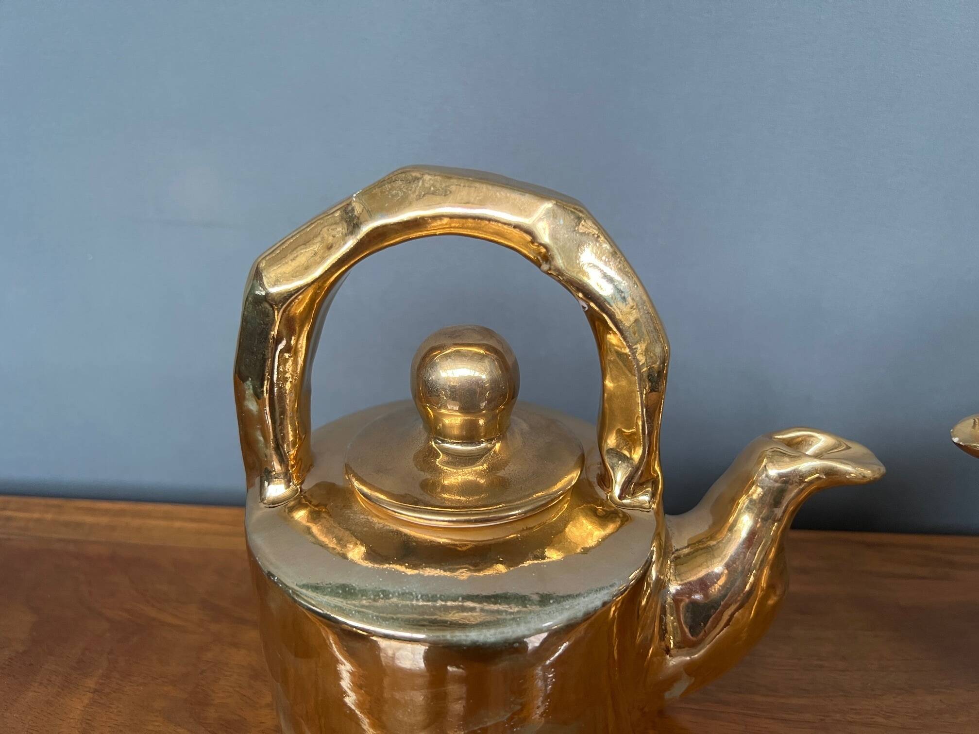 Golden ceramic teapot, model "Charlotte" by Kühn Keramik.