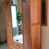 Wardrobe in solid oak