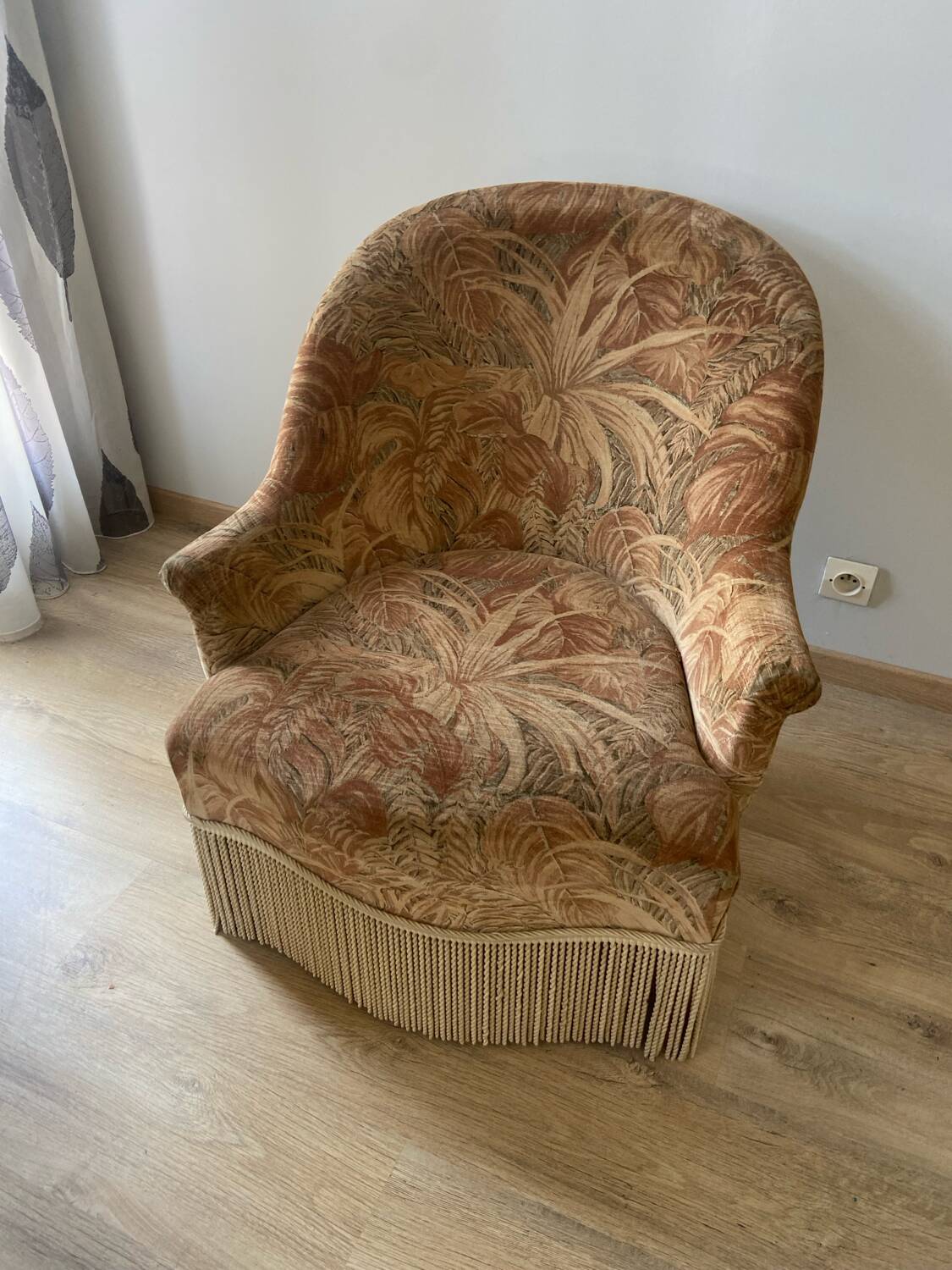 Toad armchair, early 20th century