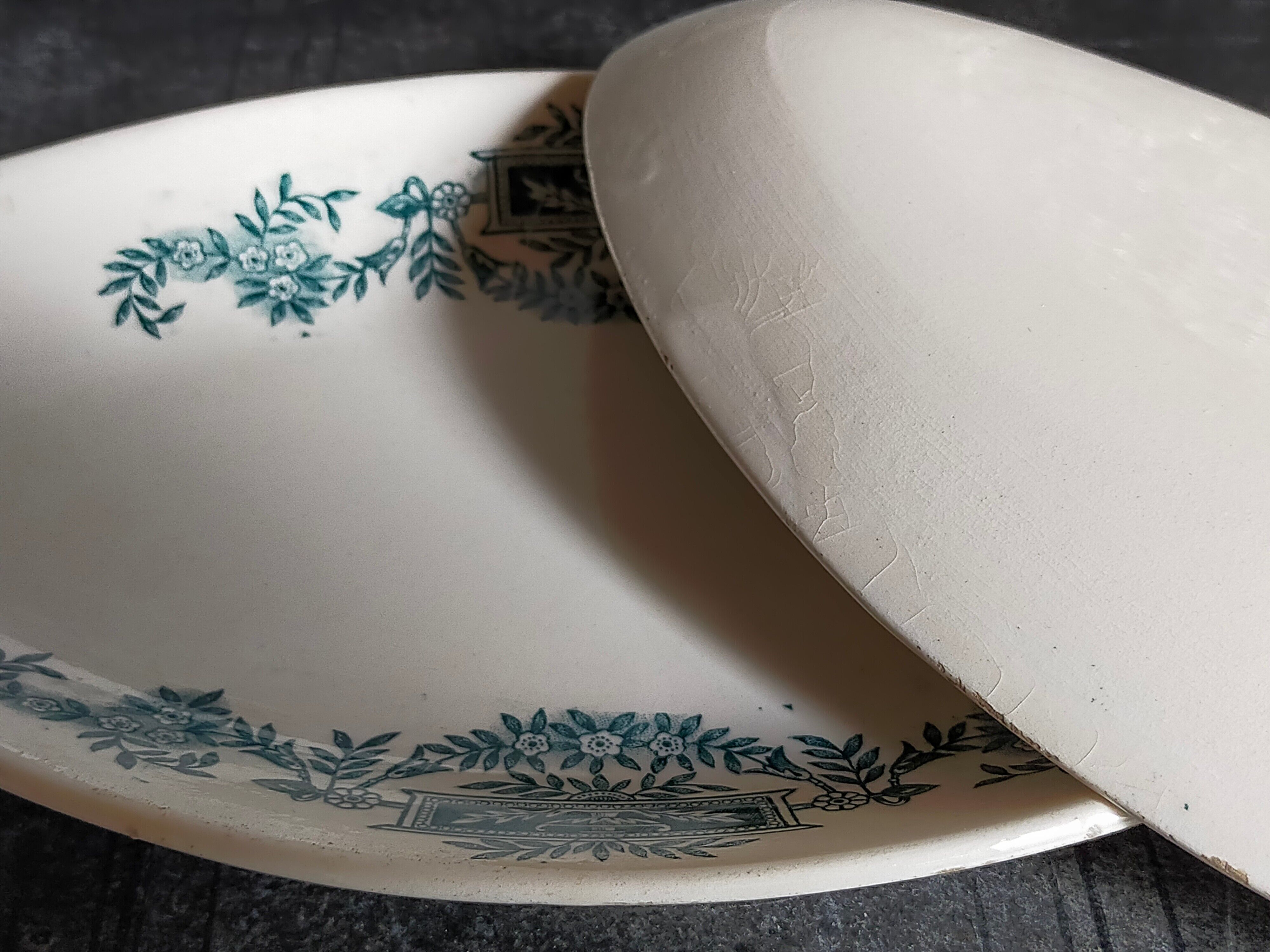 Duo of iron earth raviers of Longchamp service Lutetia late nineteenth