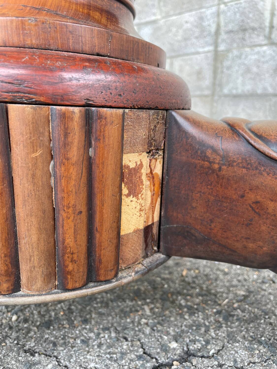 Drum table, 19th century mahogany pedestal table