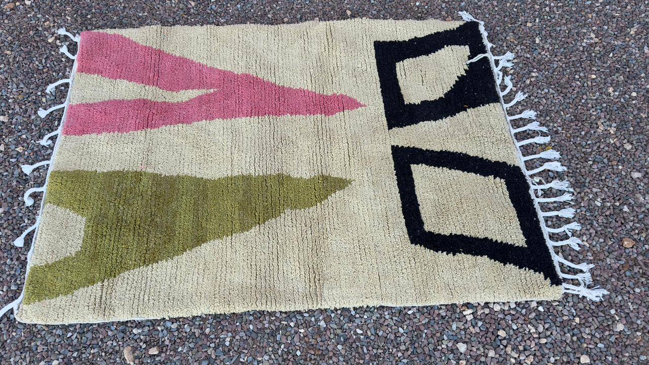 Handwoven Berber rug 3x2 m
