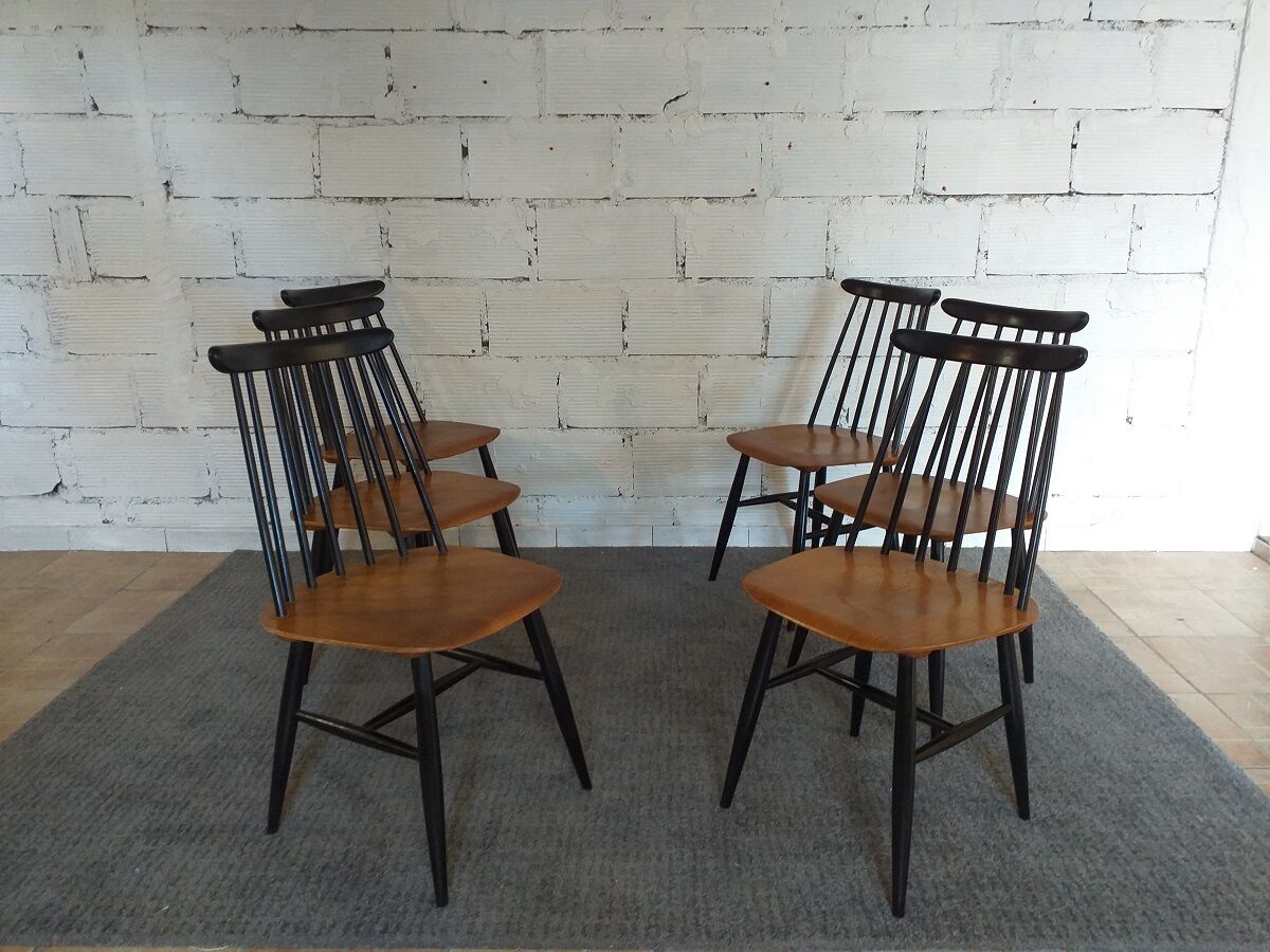 Lot of chairs Fanett Tapiovaara 60