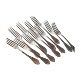 11 table forks