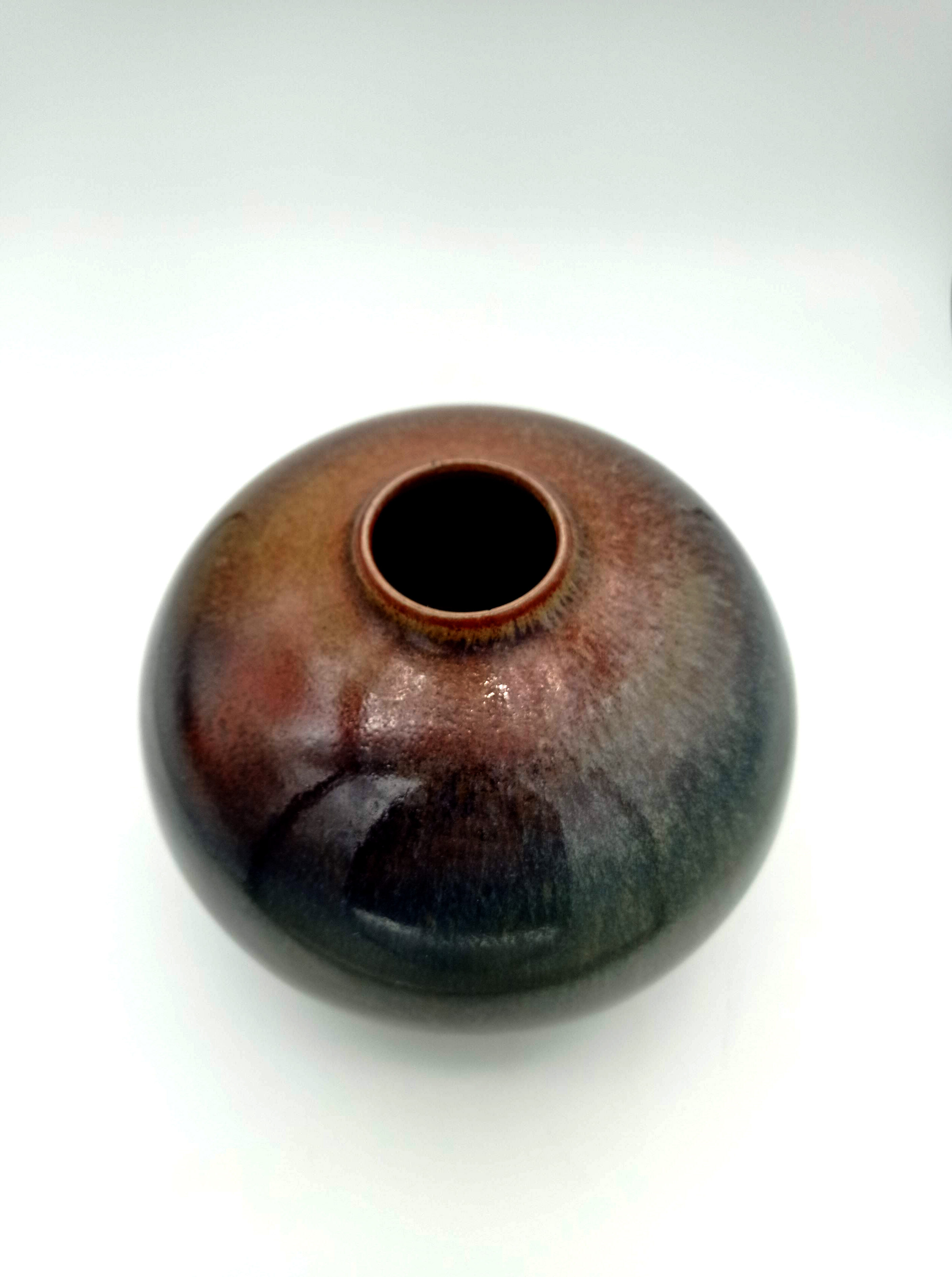 Vase signed ben lisa rené