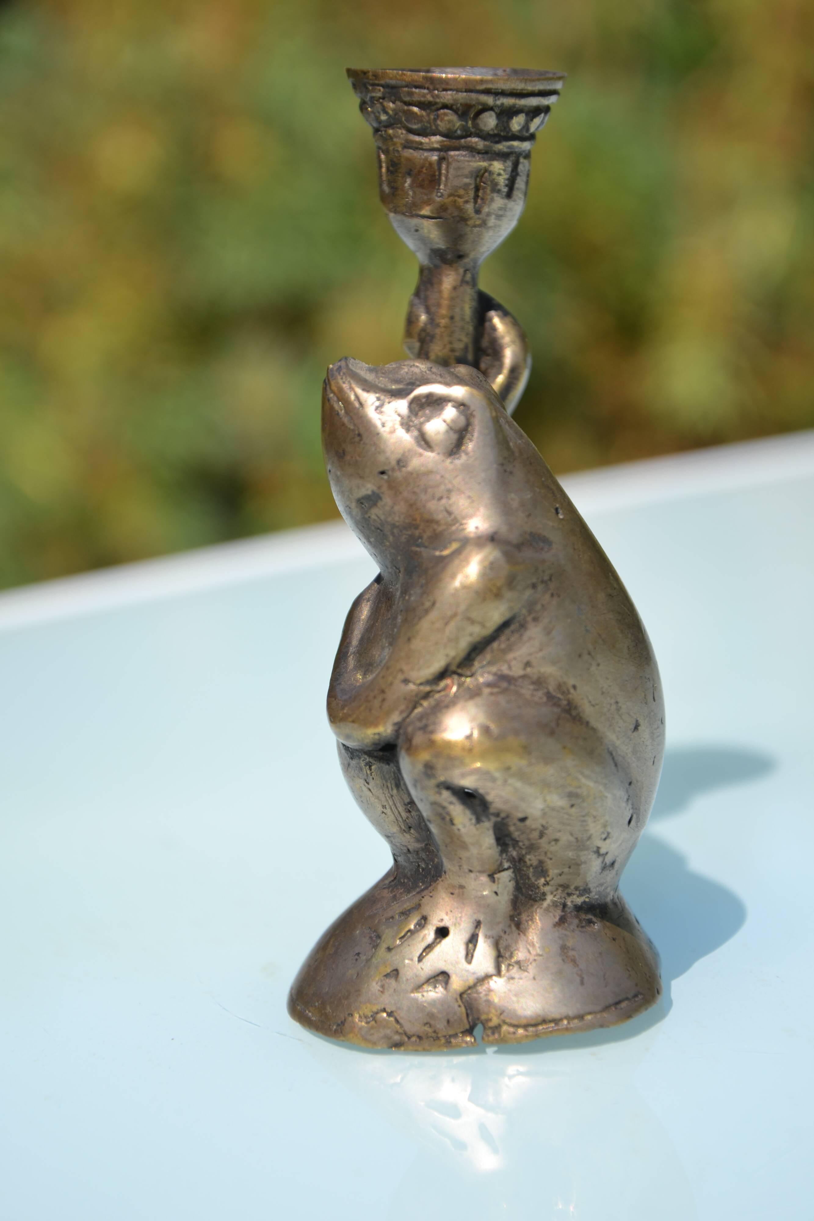 3 animal-shaped bronze candlesticks