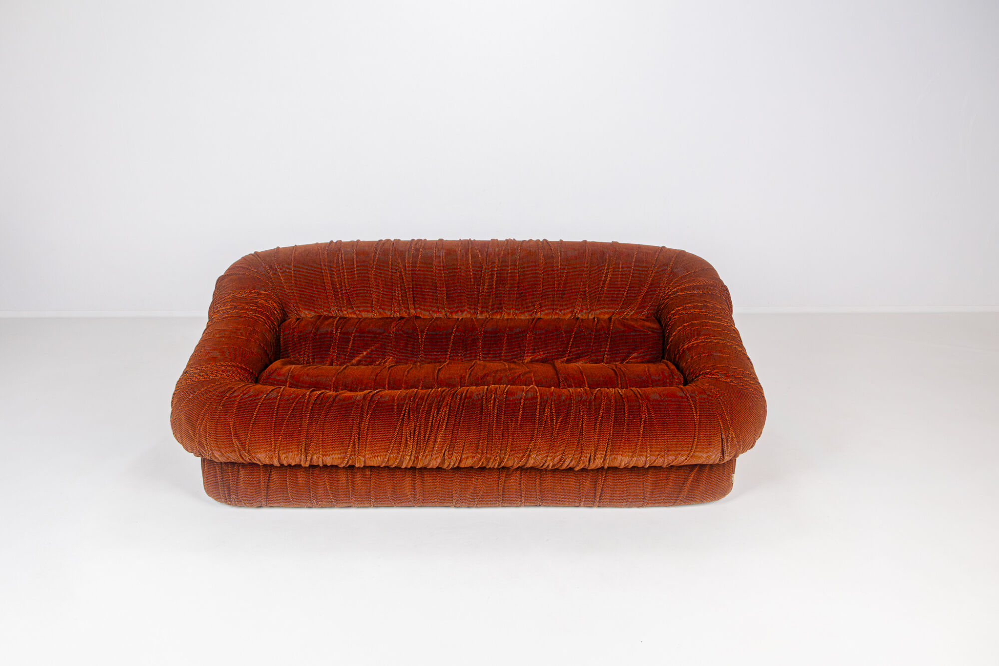 Piumino seating set designed by De Pas, D’Urbino & Lomazzi for Dall’Oca