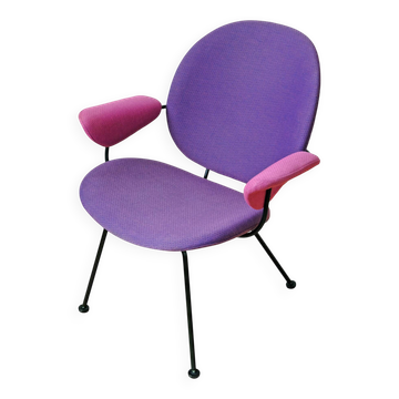 Fauteuil 302, hw gispen pour kembo, forme midcentury avec des couleurs Memphis.
