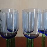 8 glasses with Murano feet vintage blown glass