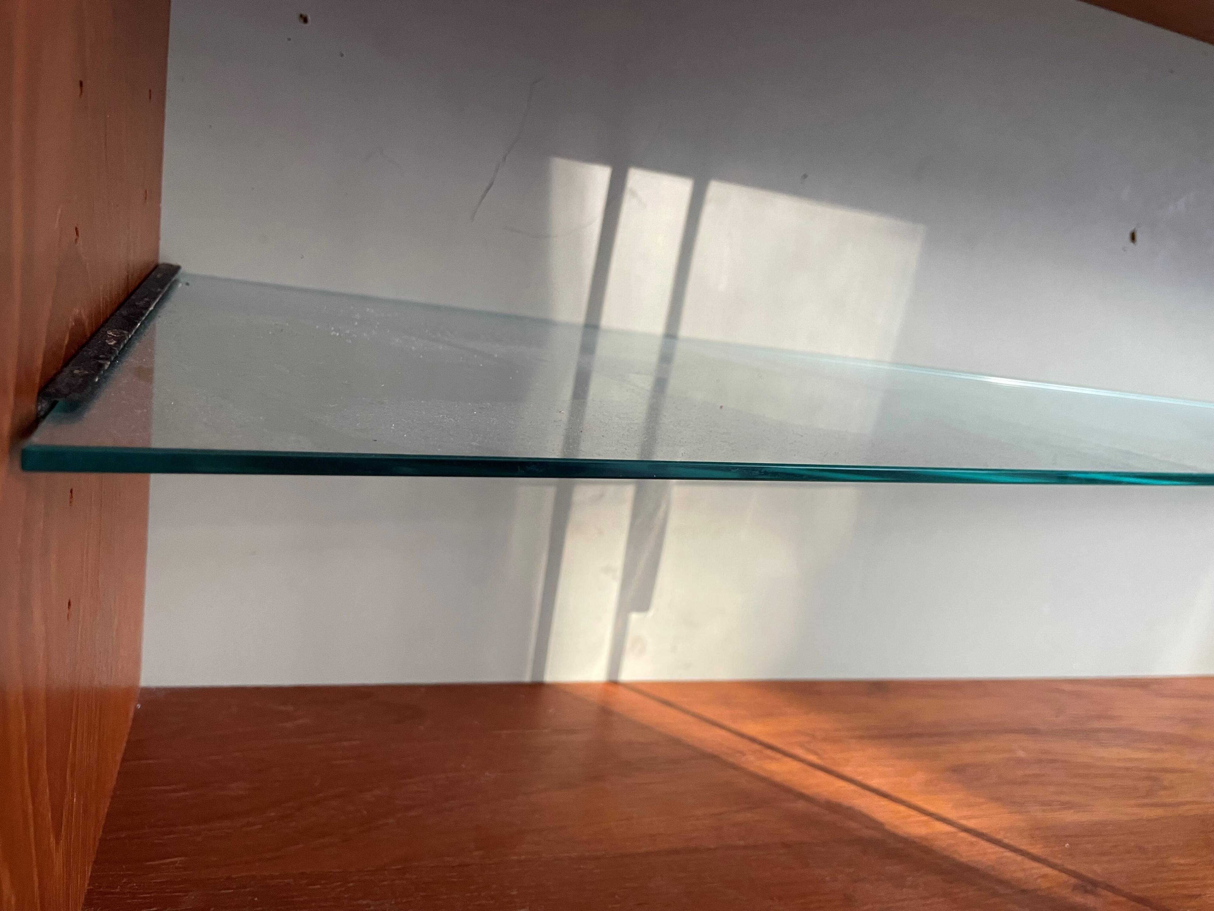 Etagère string vintage : caisson vitré + planche