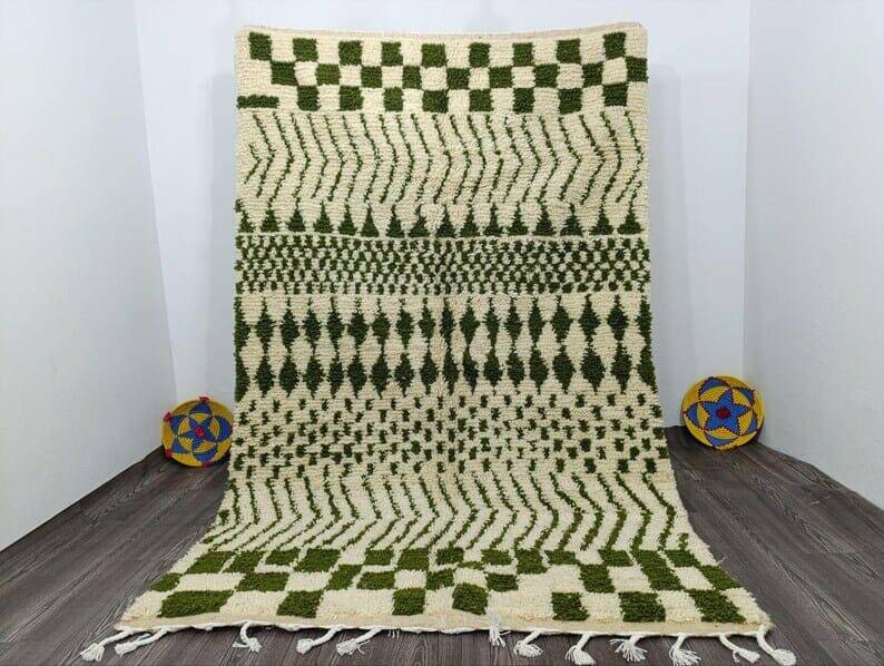 Handmade pure wool rug, green and white, size 140 x 260 cm
