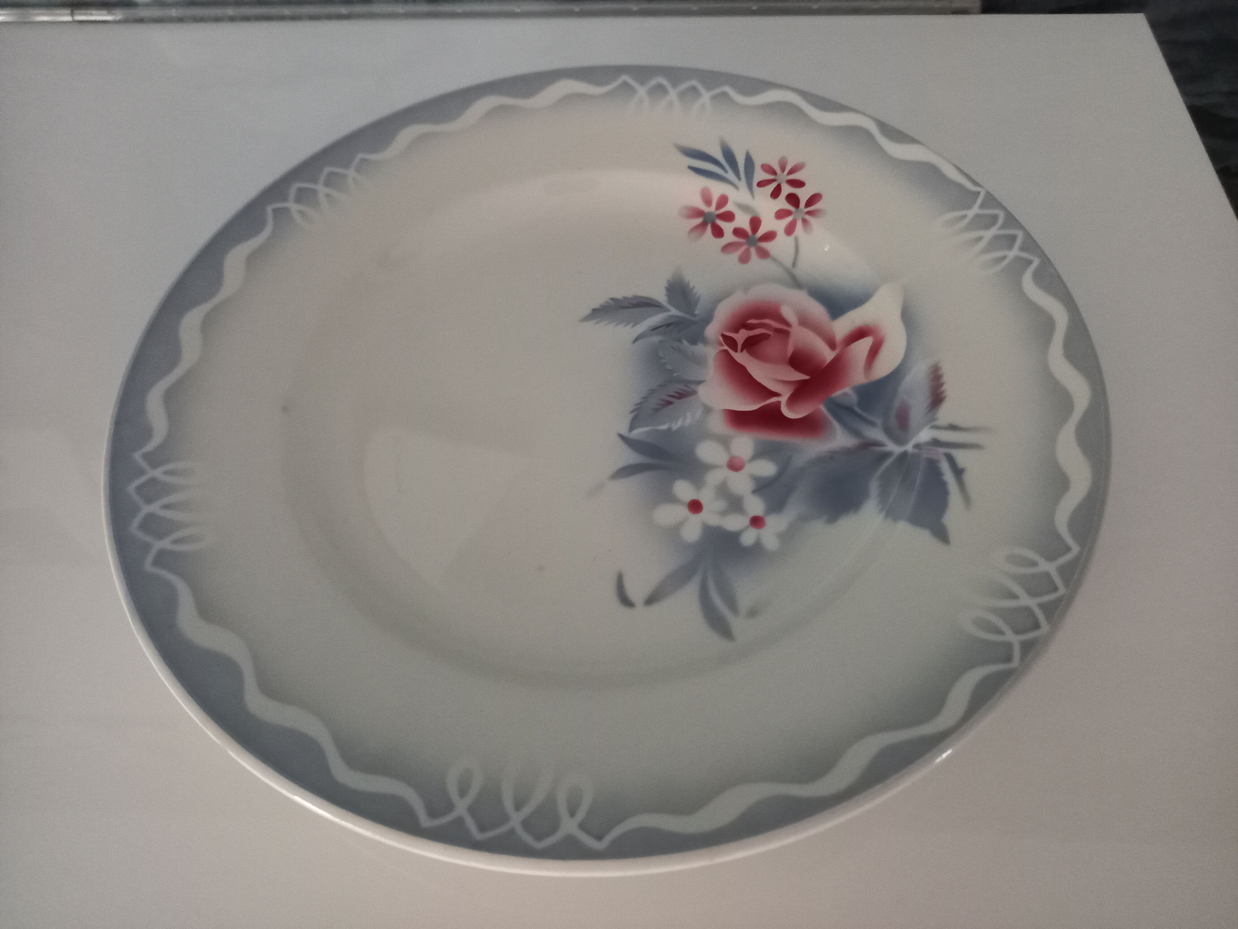 Ensemble saladier et plat rond Digoin Sarreguemines