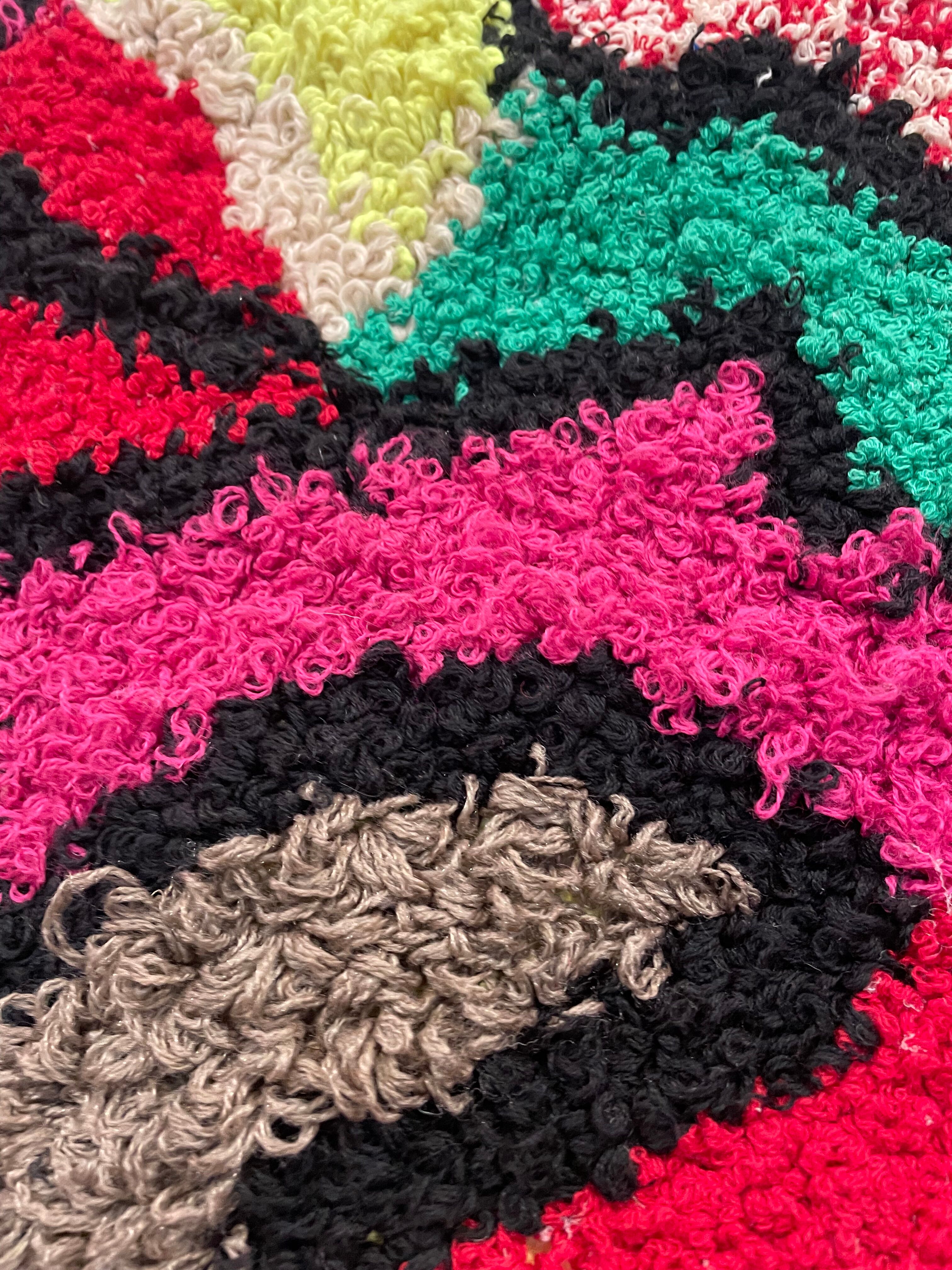 Handmade wall decoration rug 45x70 cm