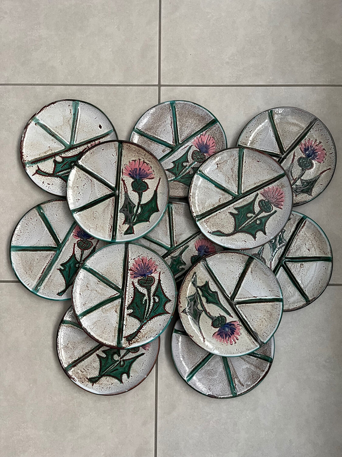 Set of 12 fondue plates "Chardon" Vallauris