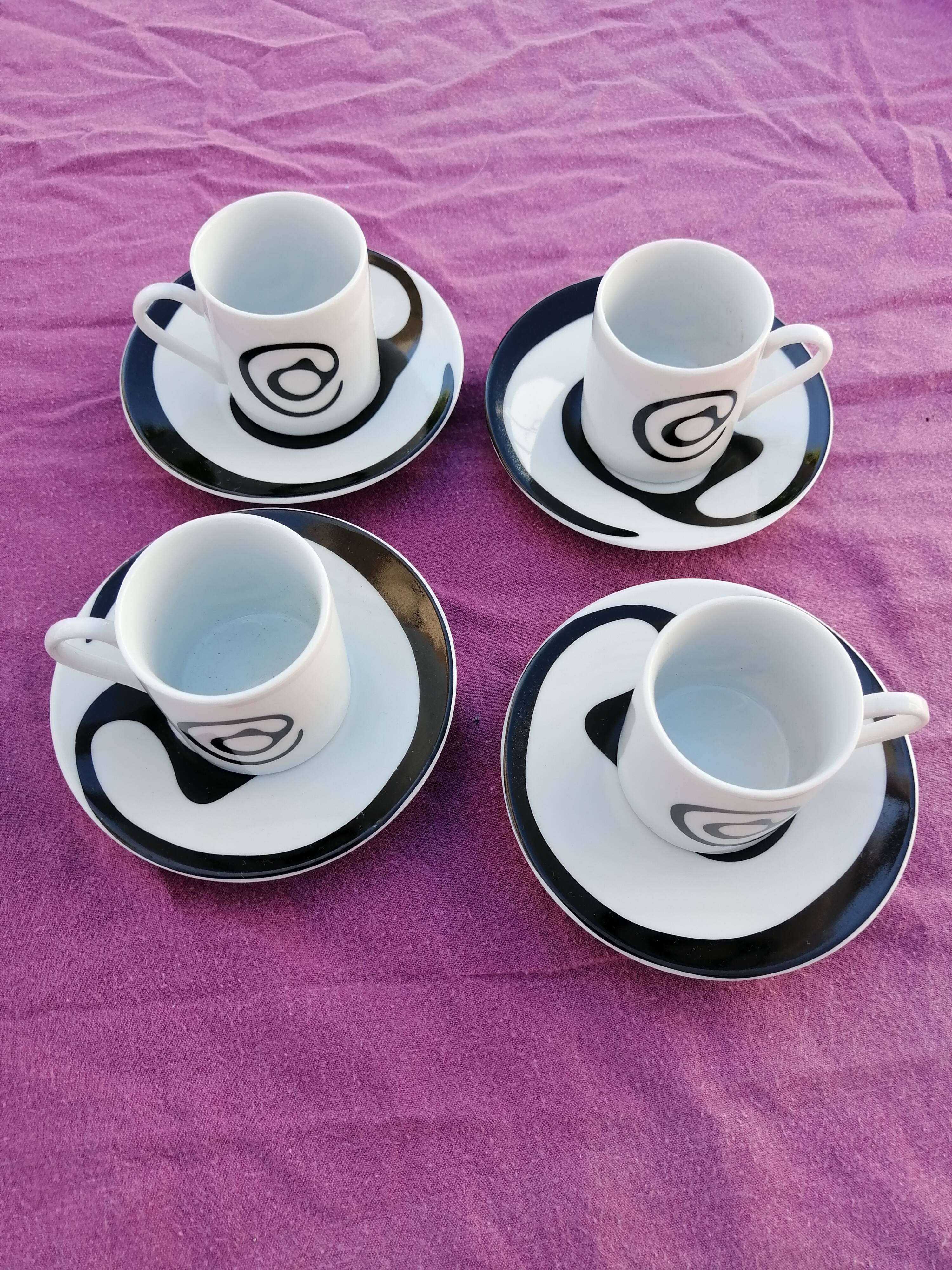 BAR COFFEE CUPS + CUT-OFFS