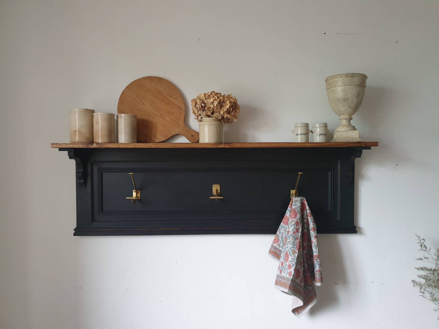 Oak shelf coat rack