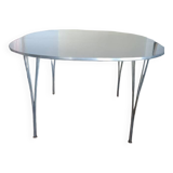 Fritz Hansen Table