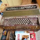 Ancien accordéon  Paolo Soprani