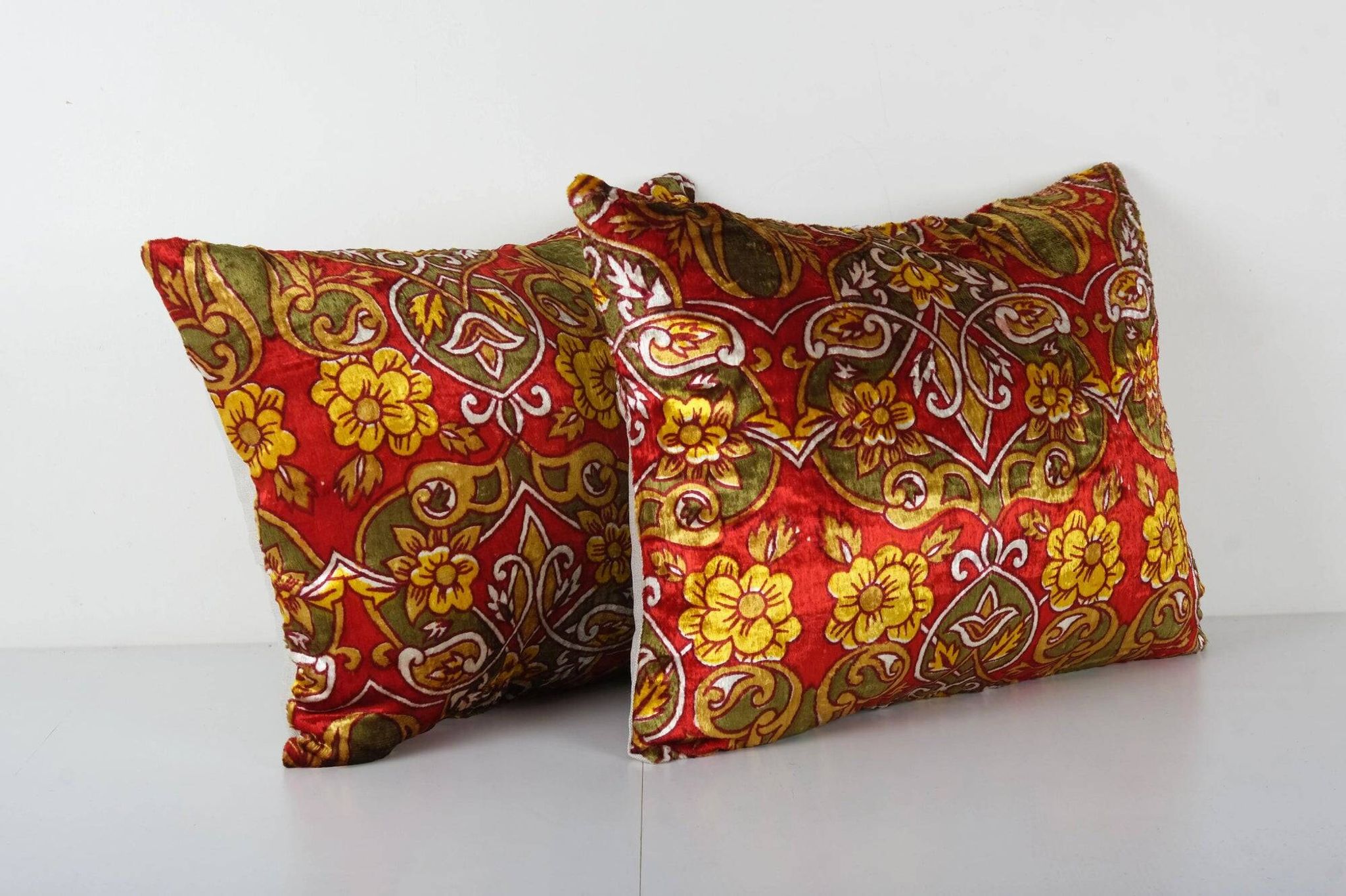 Set of 2 vintage velvet cushion covers 46x56 cm