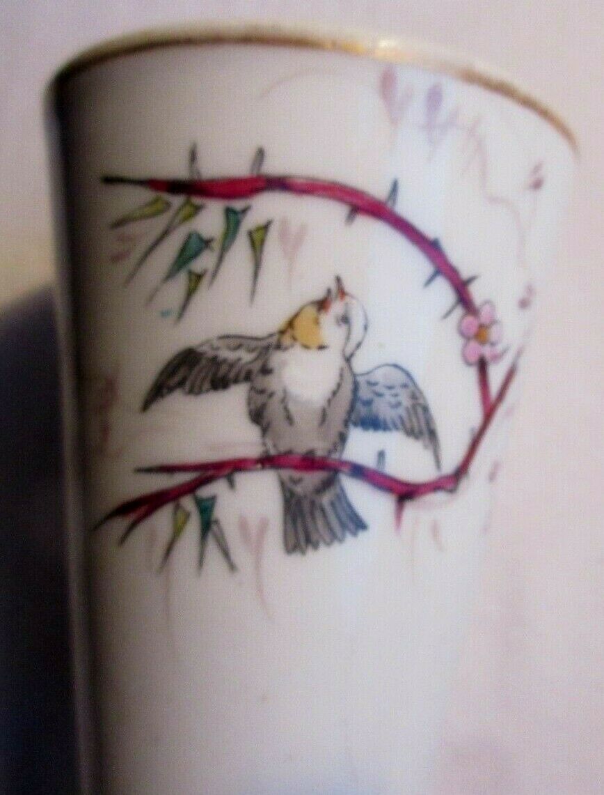 Paris porcelain mazagran, In-flight Hirondelle and other Art Deco bird
