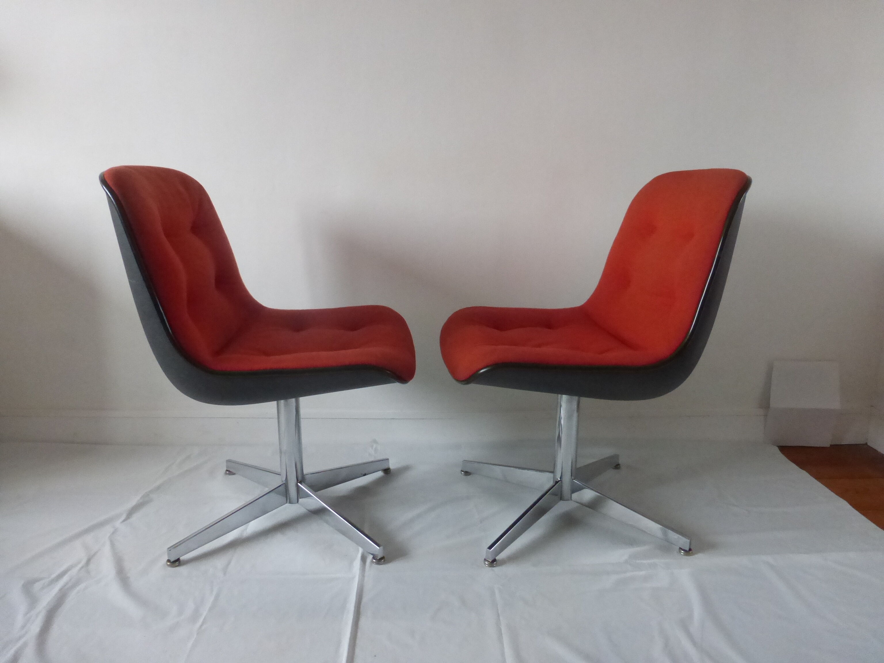 Randall Buck Steelcase Strafor Pair of Chairs
