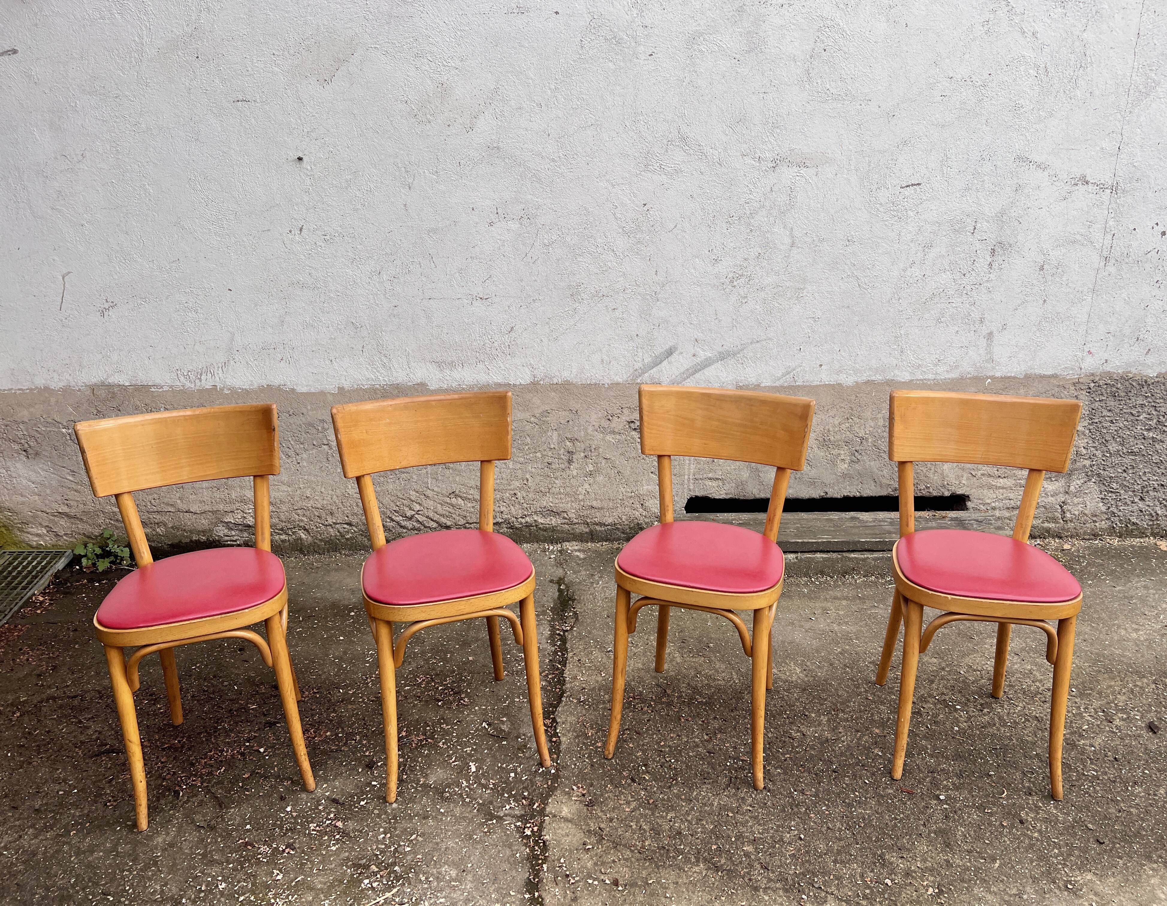Lot of 4 baumann chairs bistrot parisian barter beech wood and red skaï