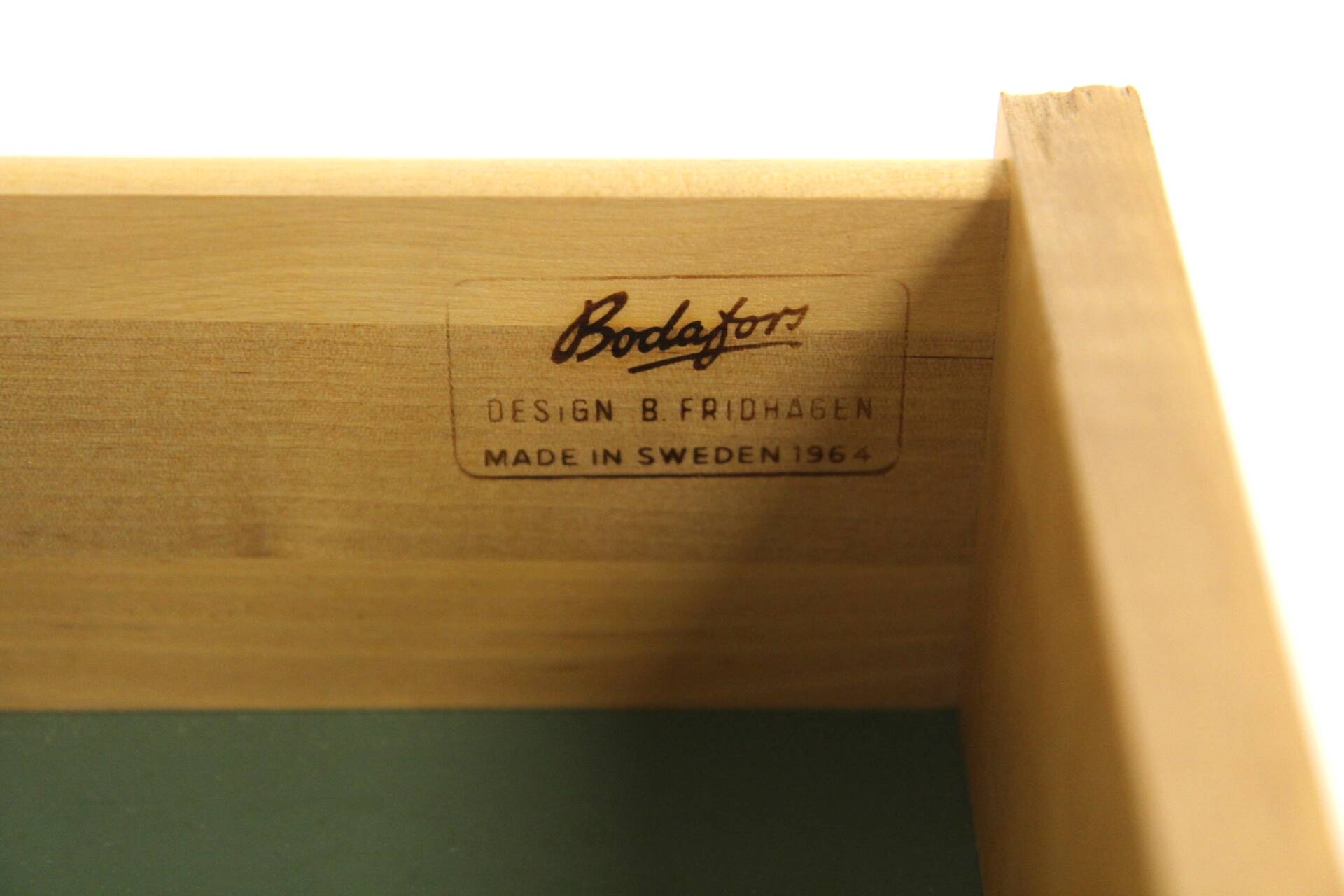 Scandinavian oak chest of drawers, Bertil Fridhagen, Bodafors, Sweden, 1960