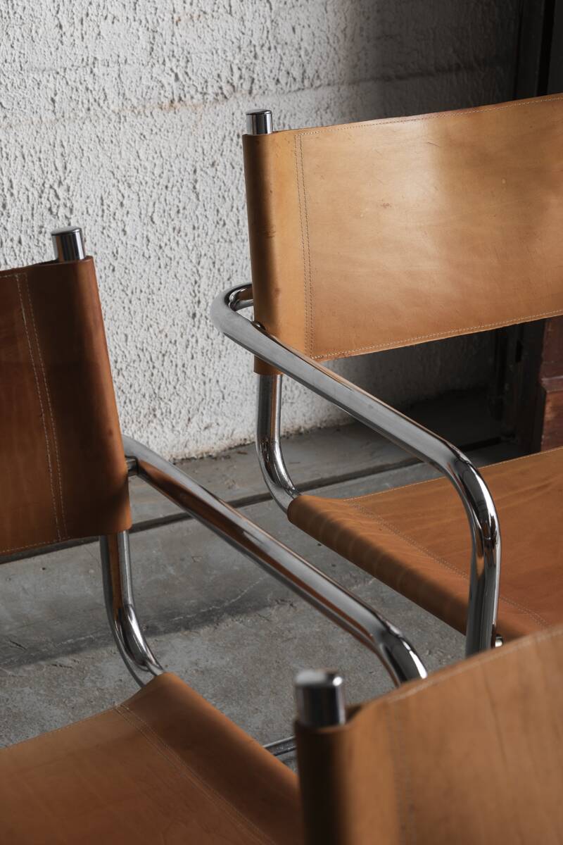 Set of 4 tubular dining chairs in Bauhaus style, in the manner of Marcel Breuer, 1970s