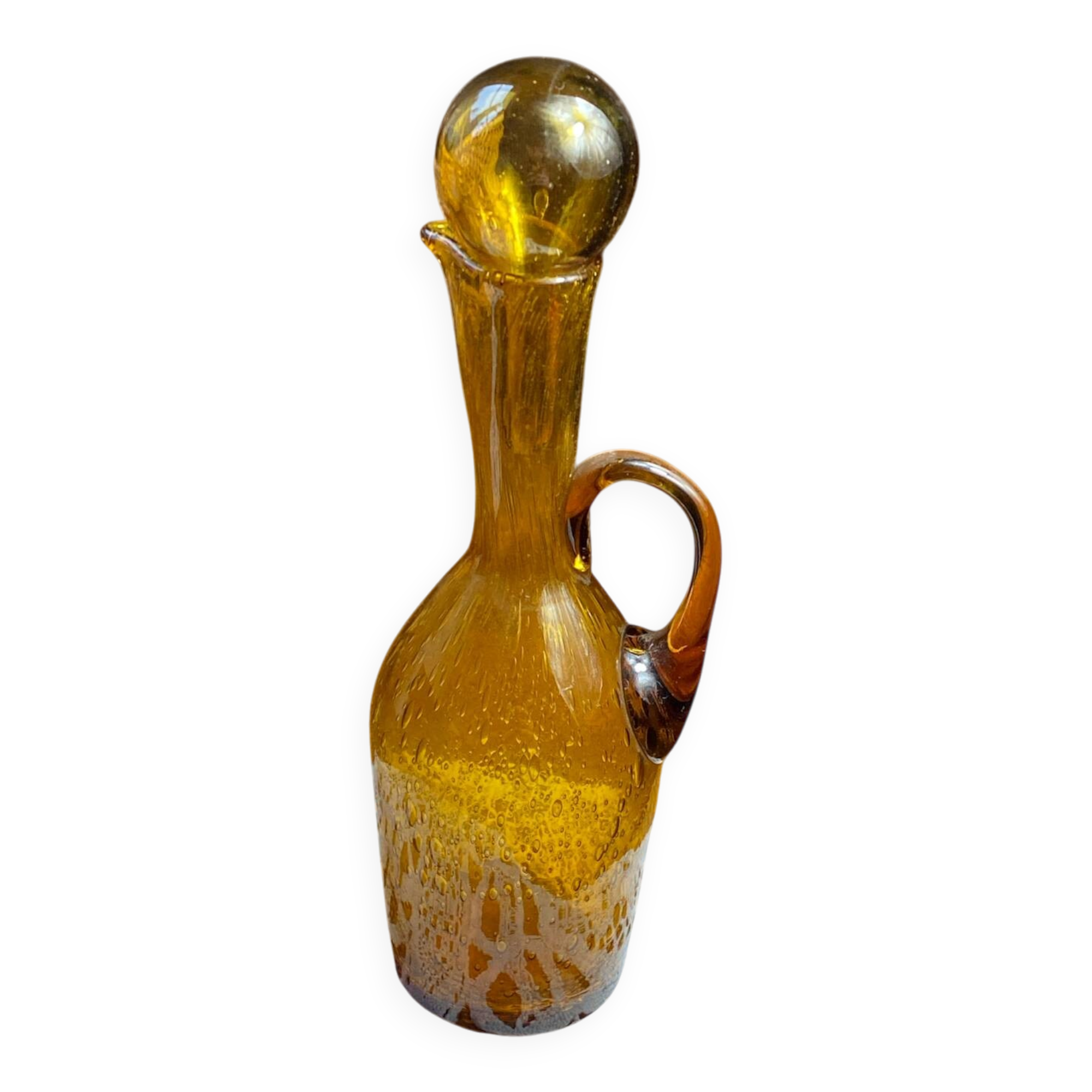 Blown glass oil dispenser with bubbles