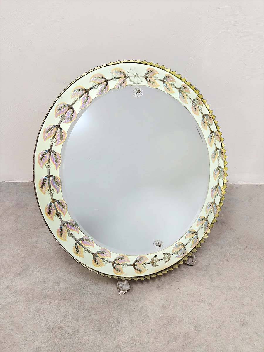 Vintage decorated illuminated mirror 'Leaves'