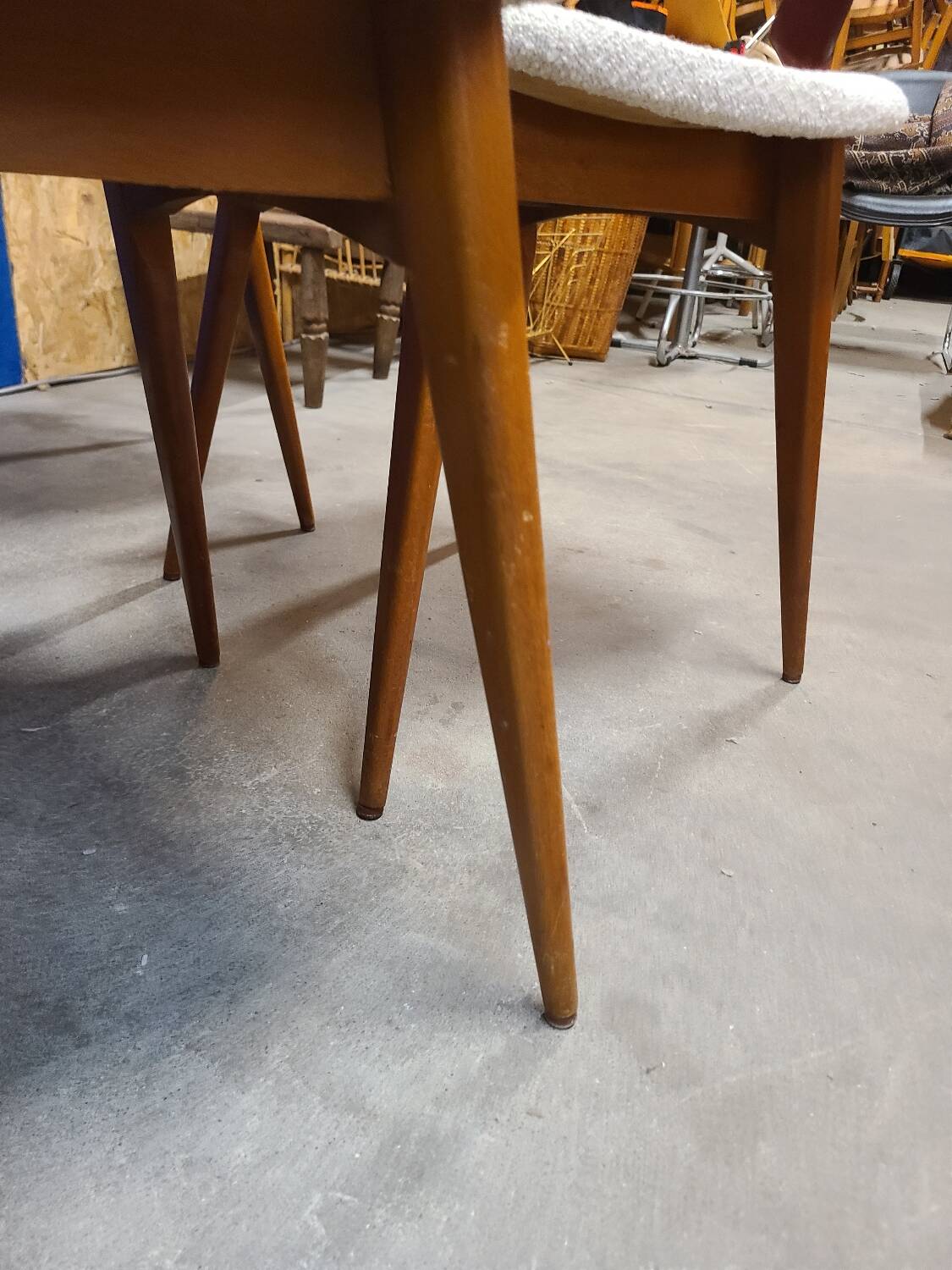 Chaises années 60 scandinave rénovées