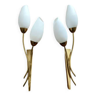 Brass and white opaline wall lights, "Tulip" type, 1950