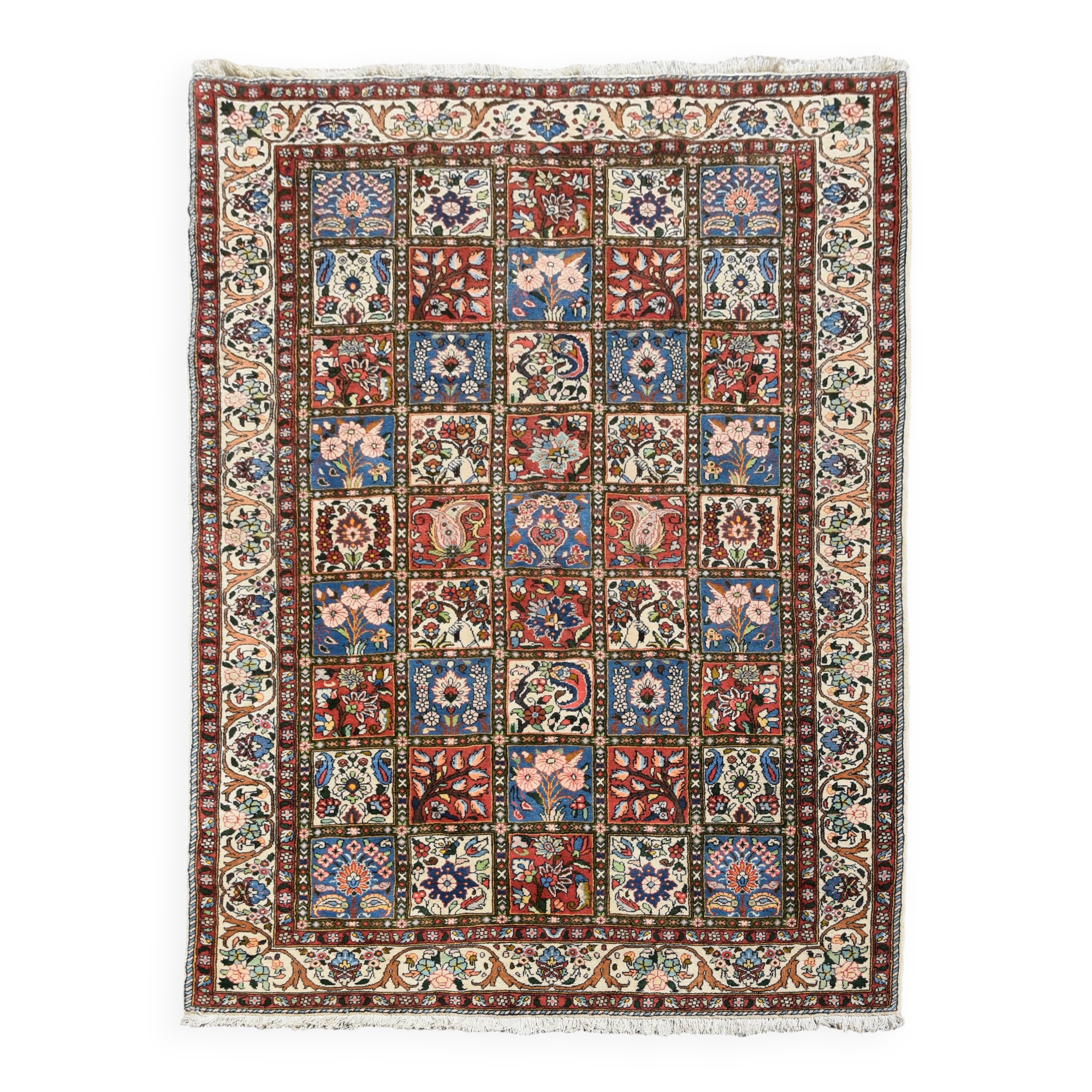 Oriental Persian Rug Iran Bakthiar Chaleshotor: 1.60 X 2.40 Meters
